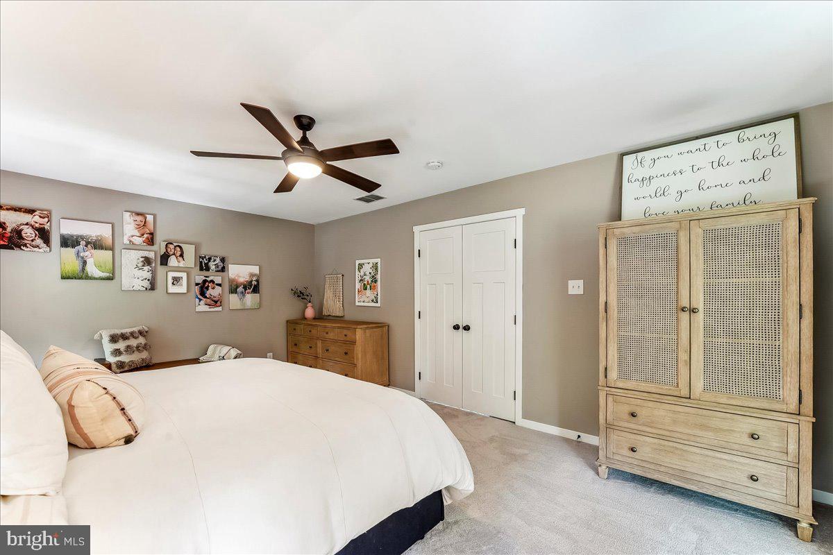 LAUGHEAD LANE - Residential