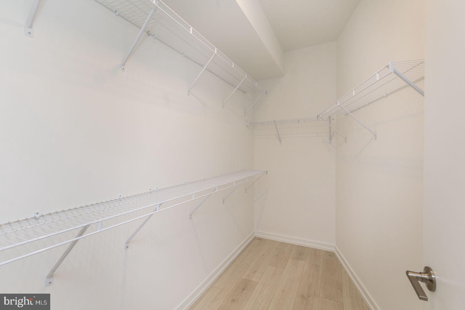 BREWERYTOWN - Residential Lease