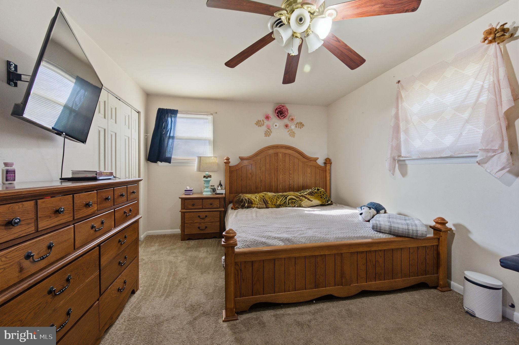 TOWNE POINT - Residential