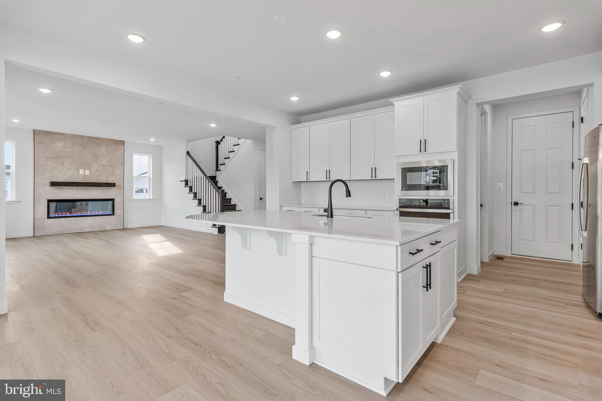 WORTHINGTON GROVE - Residential