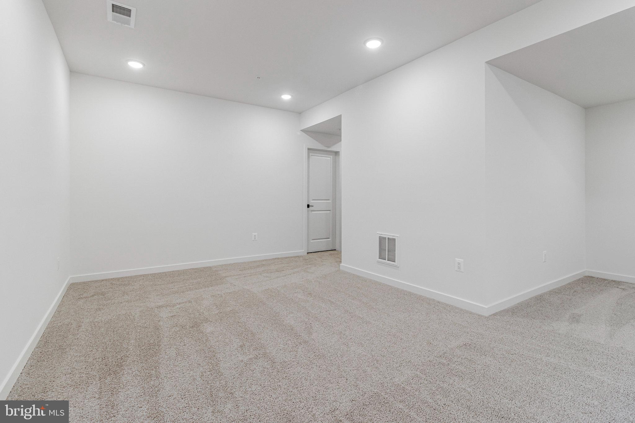 WORTHINGTON GROVE - Residential