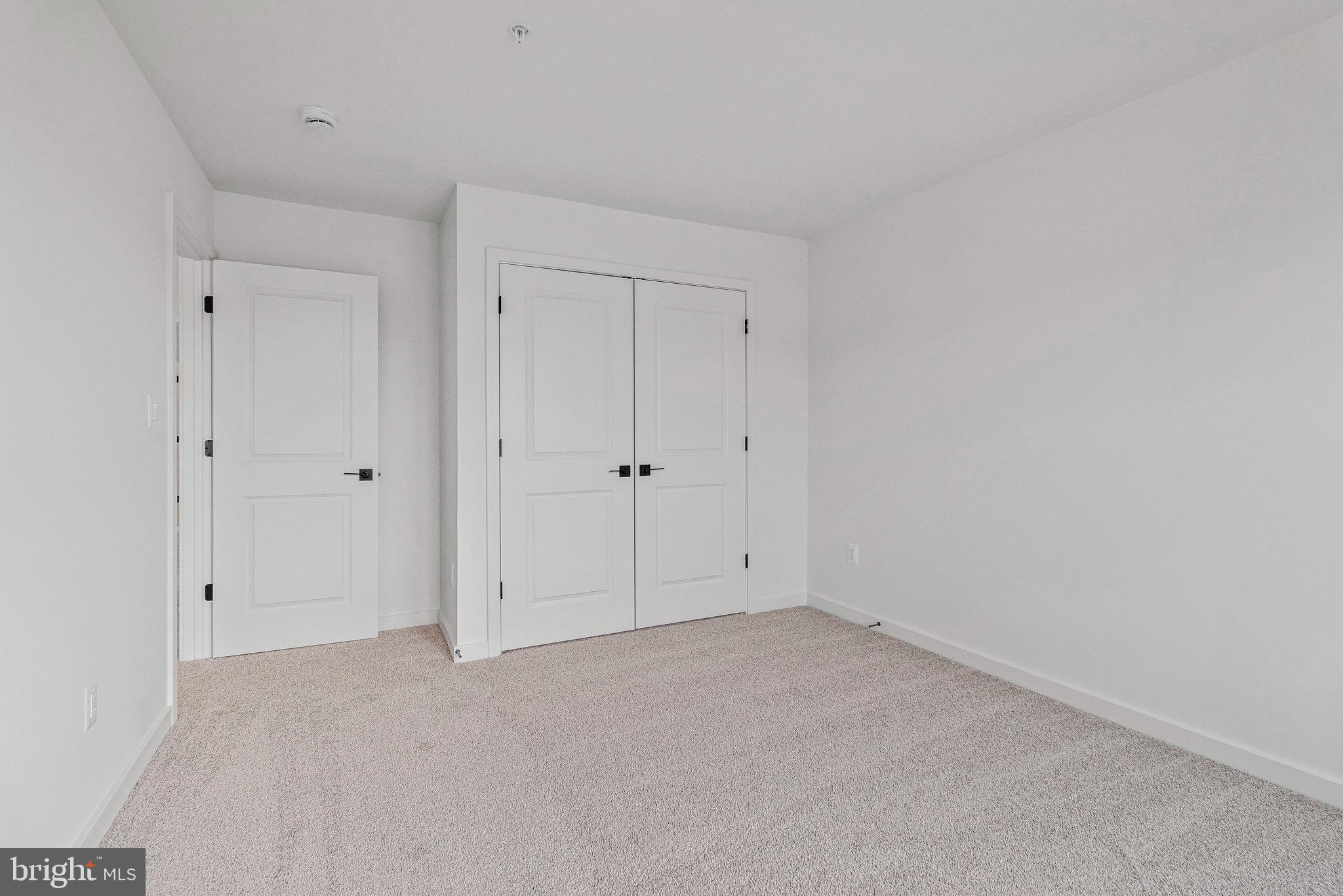 WORTHINGTON GROVE - Residential