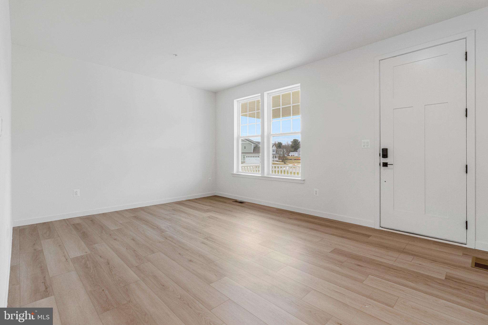 WORTHINGTON GROVE - Residential