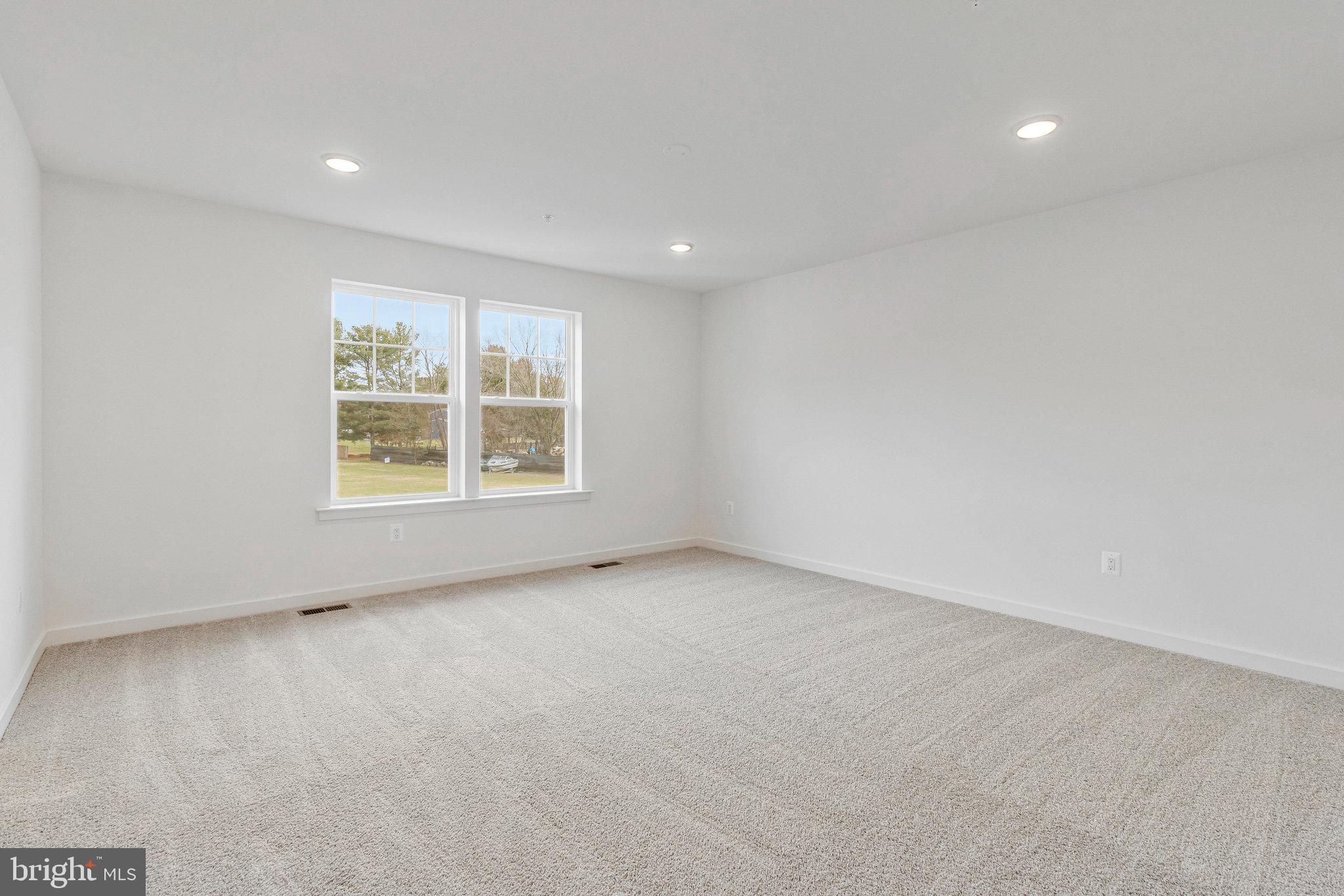 WORTHINGTON GROVE - Residential