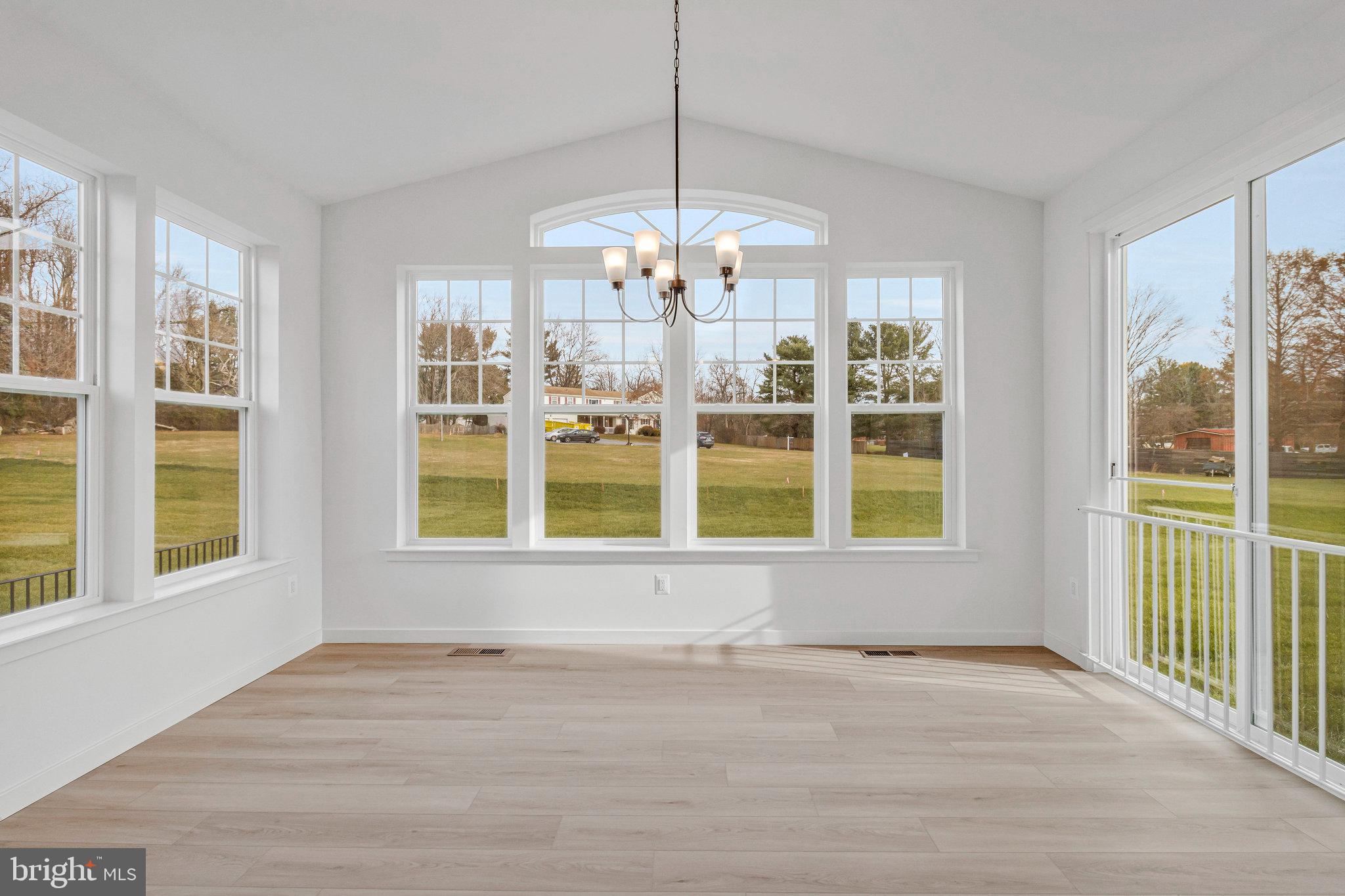 WORTHINGTON GROVE - Residential