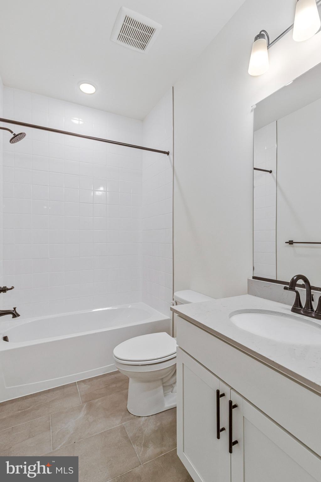 WORTHINGTON GROVE - Residential