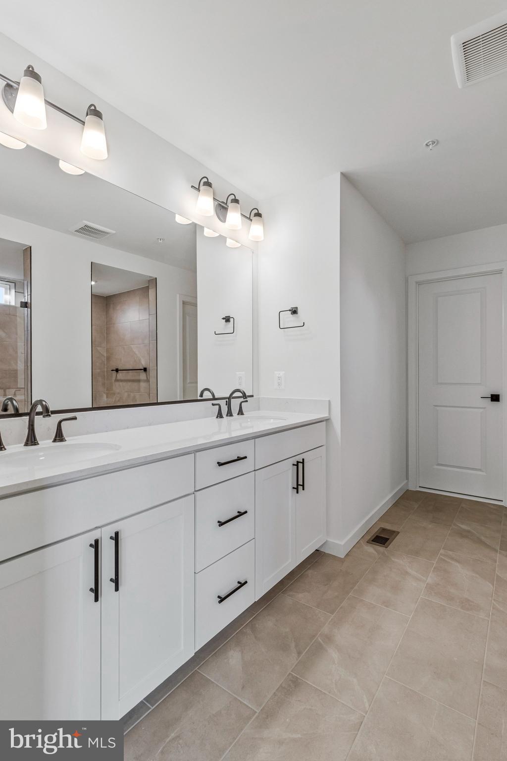 WORTHINGTON GROVE - Residential