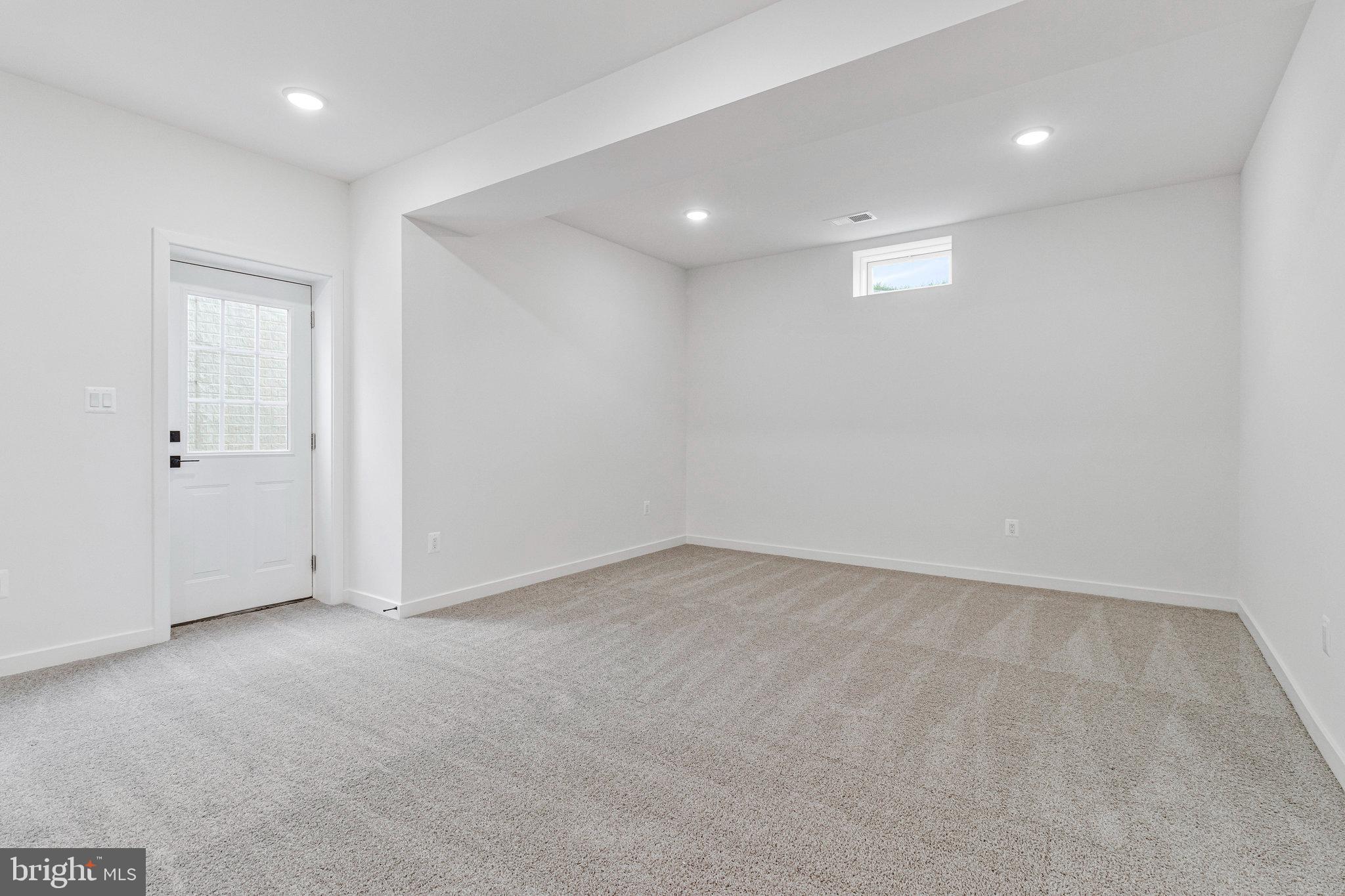 WORTHINGTON GROVE - Residential