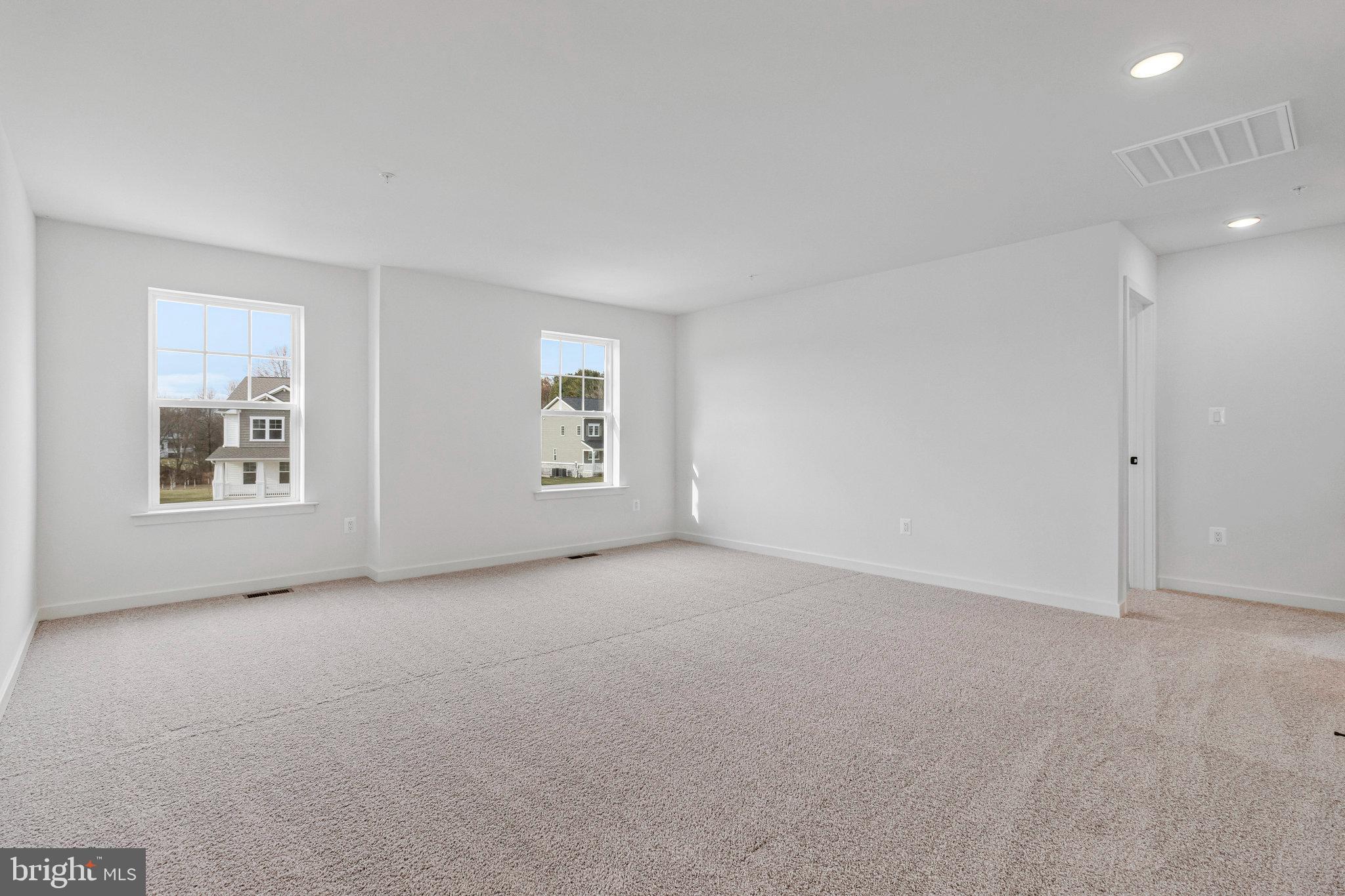 WORTHINGTON GROVE - Residential