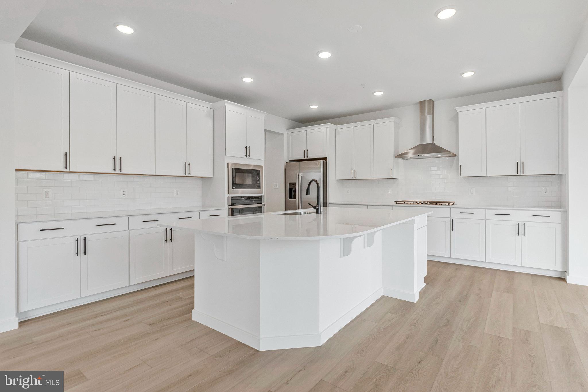 WORTHINGTON GROVE - Residential