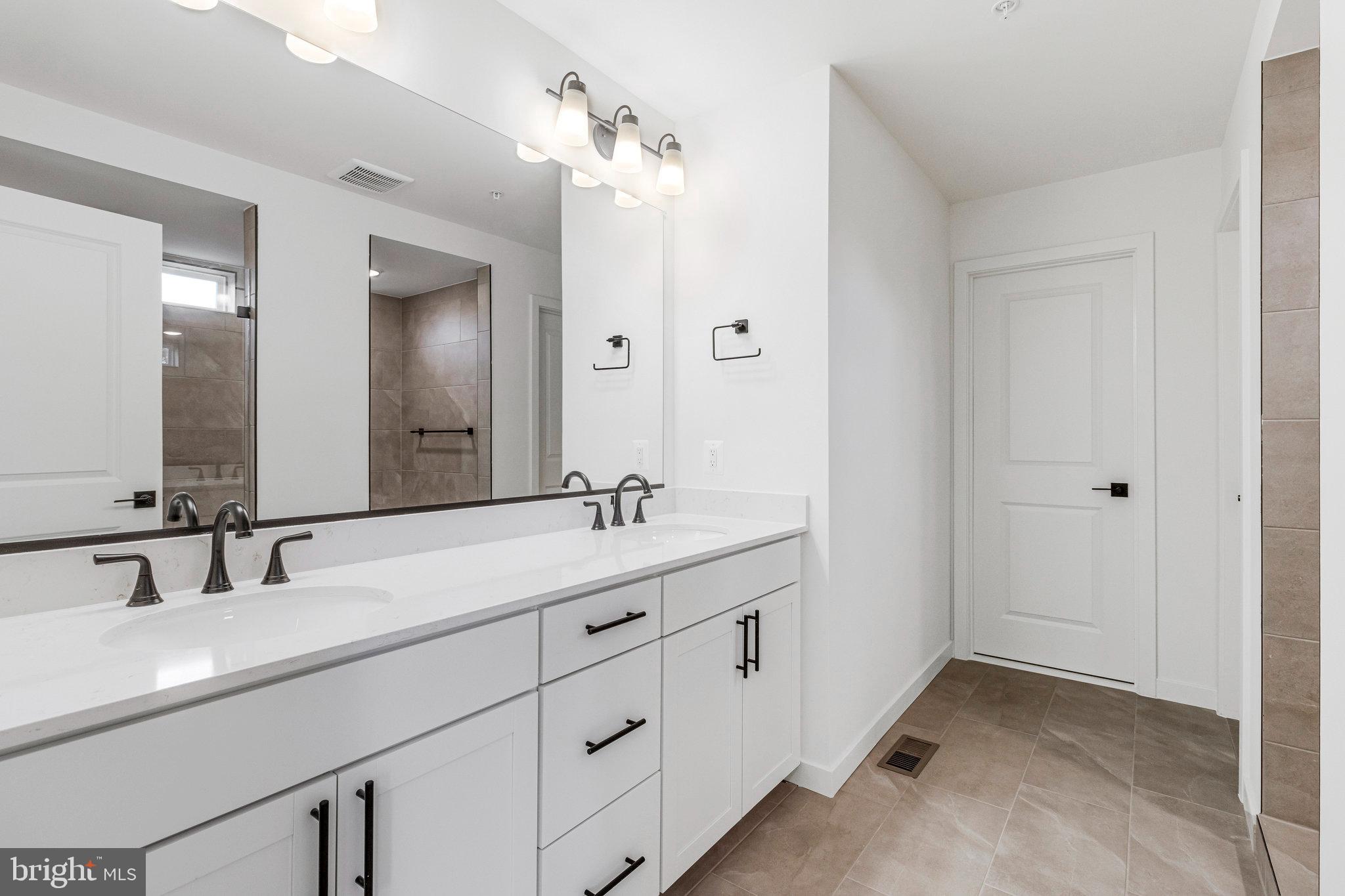 WORTHINGTON GROVE - Residential