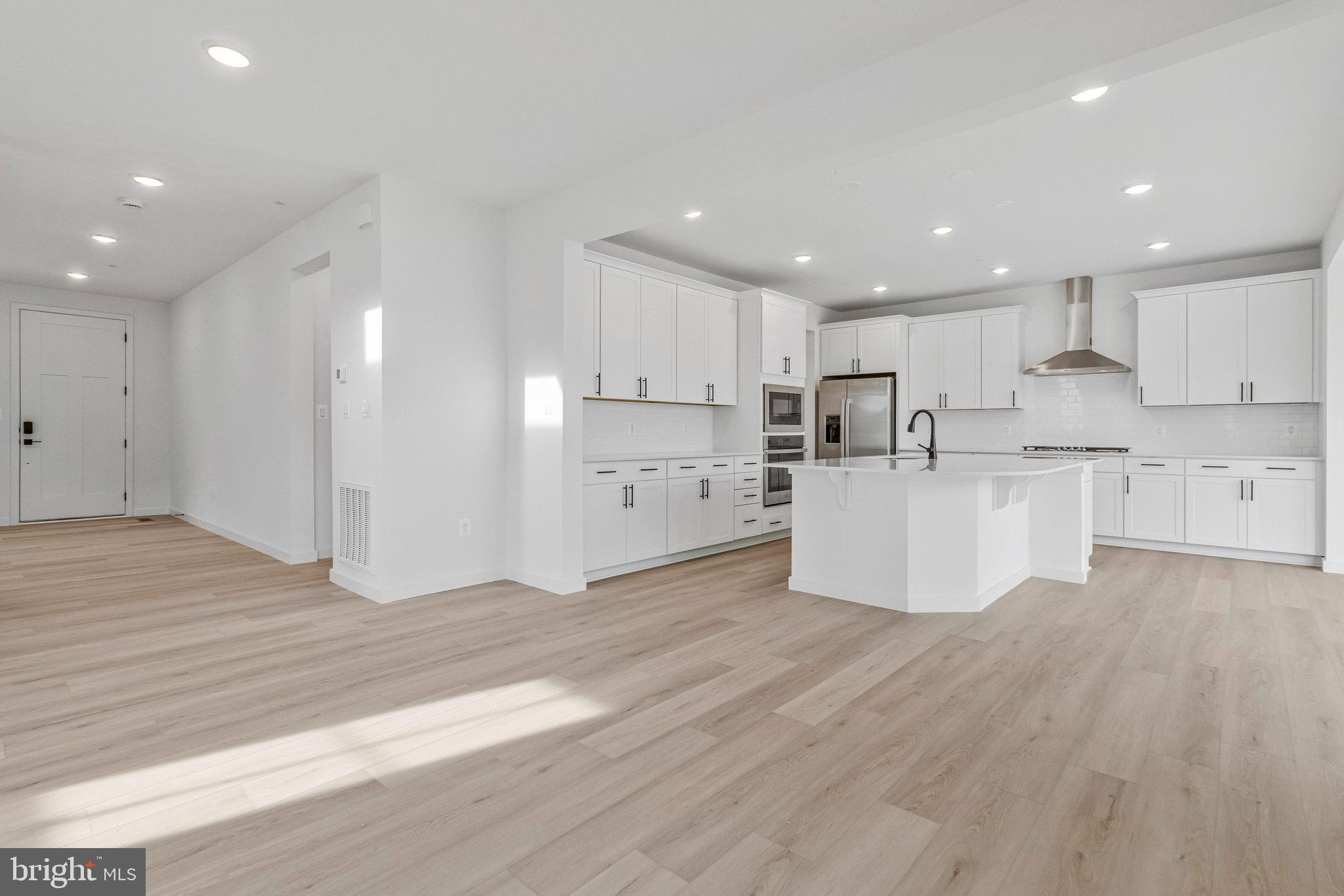 WORTHINGTON GROVE - Residential