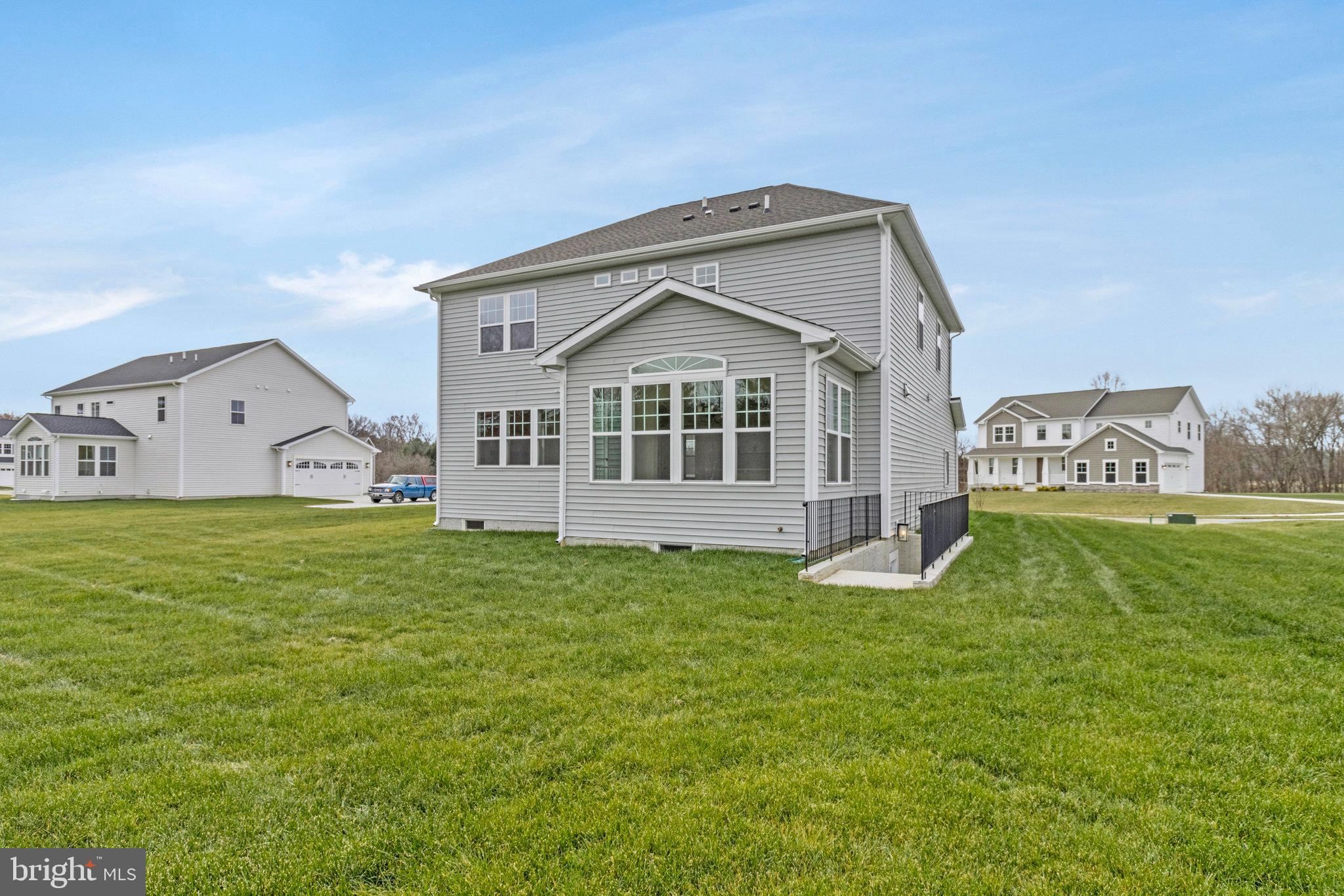 WORTHINGTON GROVE - Residential