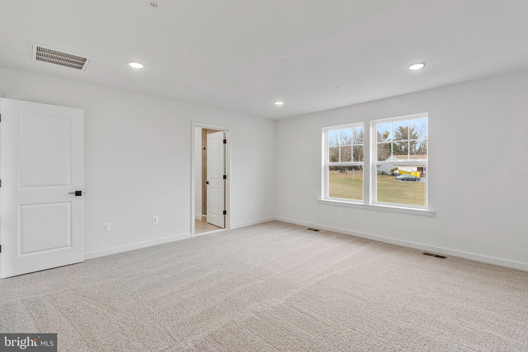 WORTHINGTON GROVE - Residential