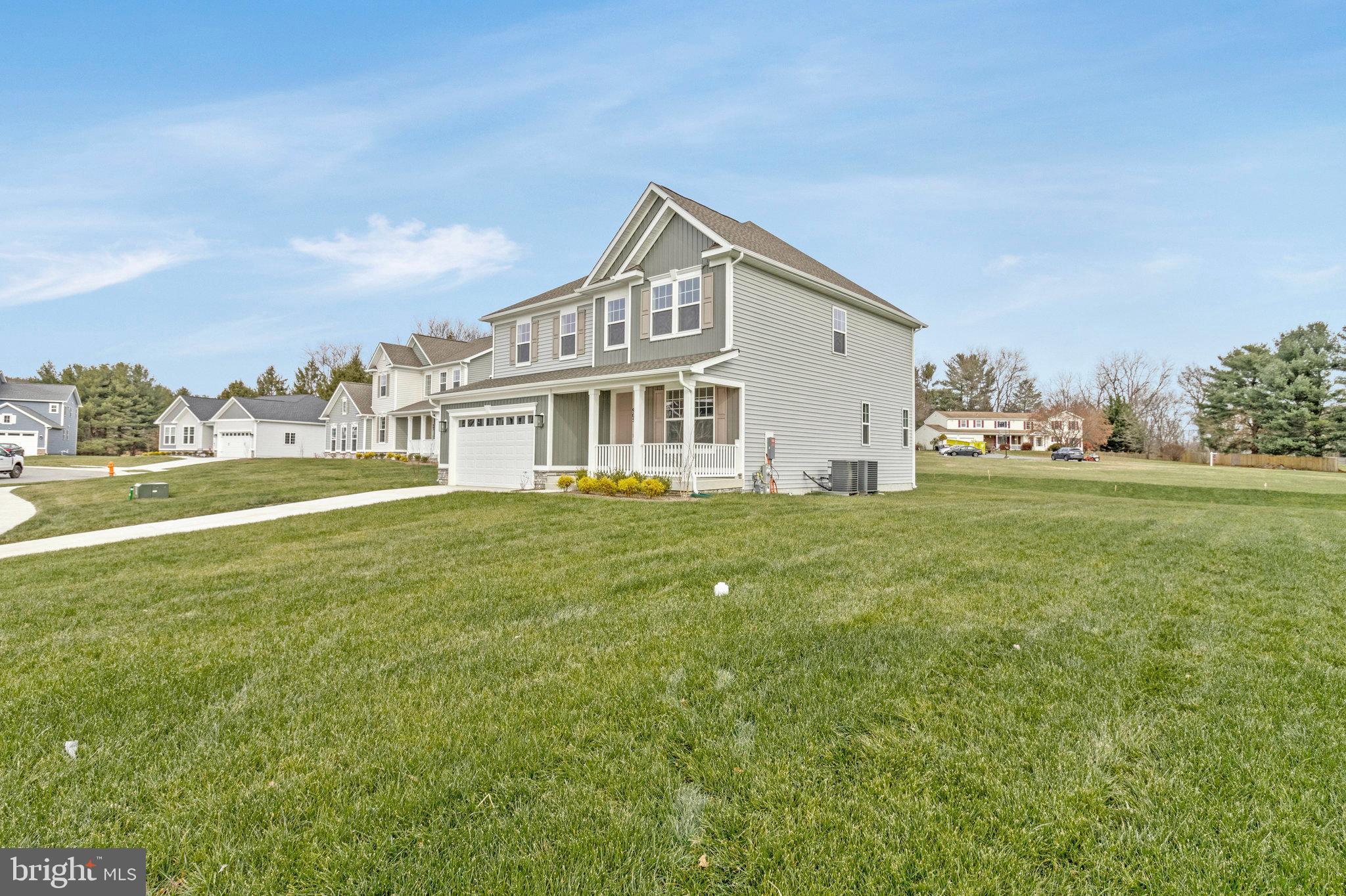 WORTHINGTON GROVE - Residential