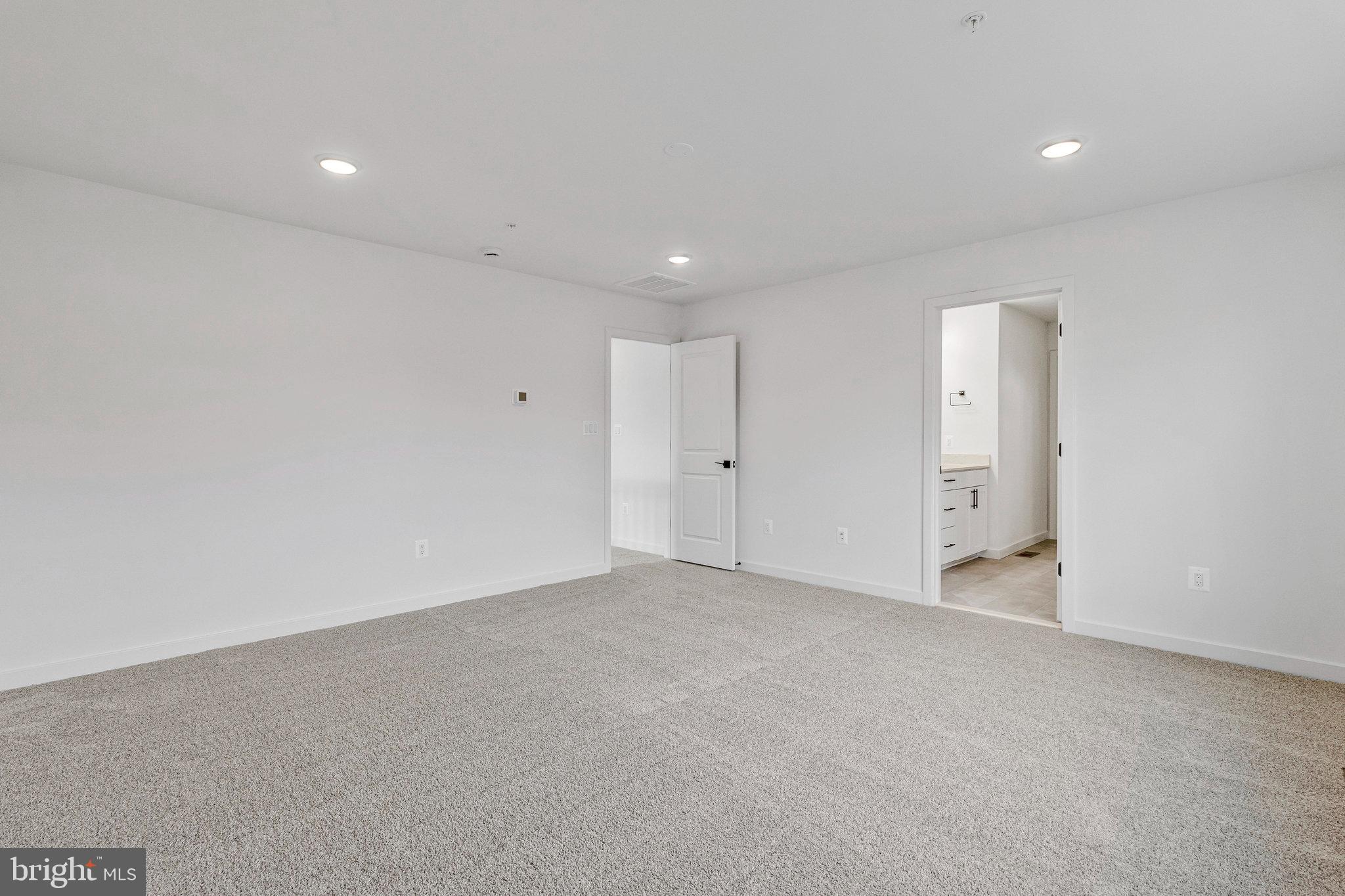 WORTHINGTON GROVE - Residential