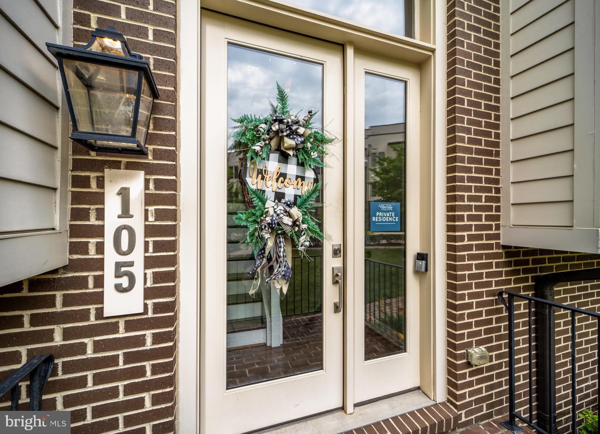 JUNCTION SQUARE - Residential Lease