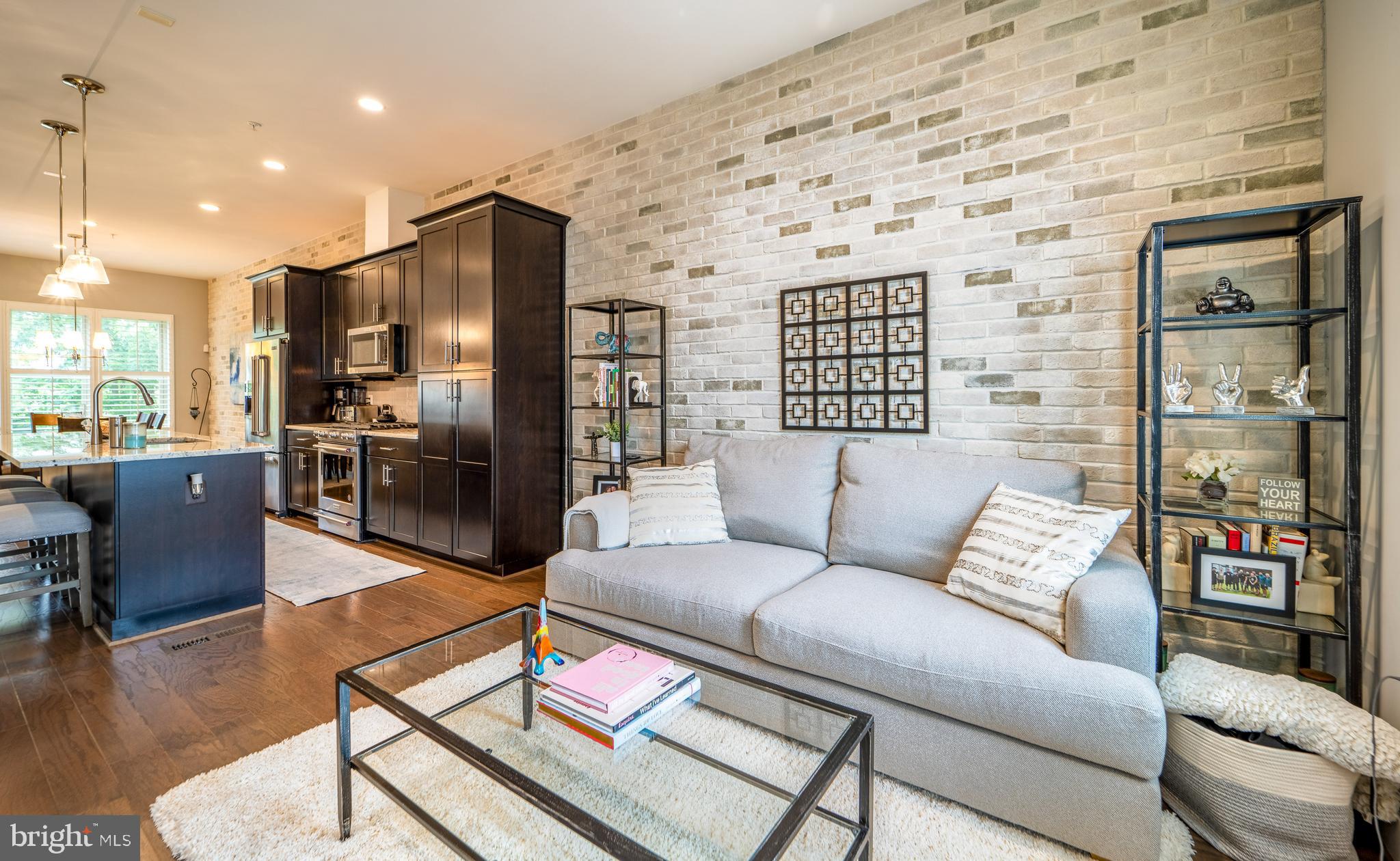 JUNCTION SQUARE - Residential Lease