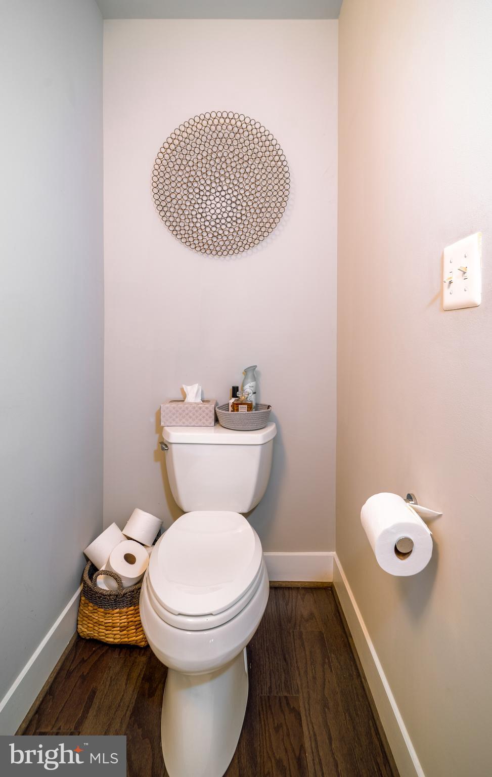 JUNCTION SQUARE - Residential Lease