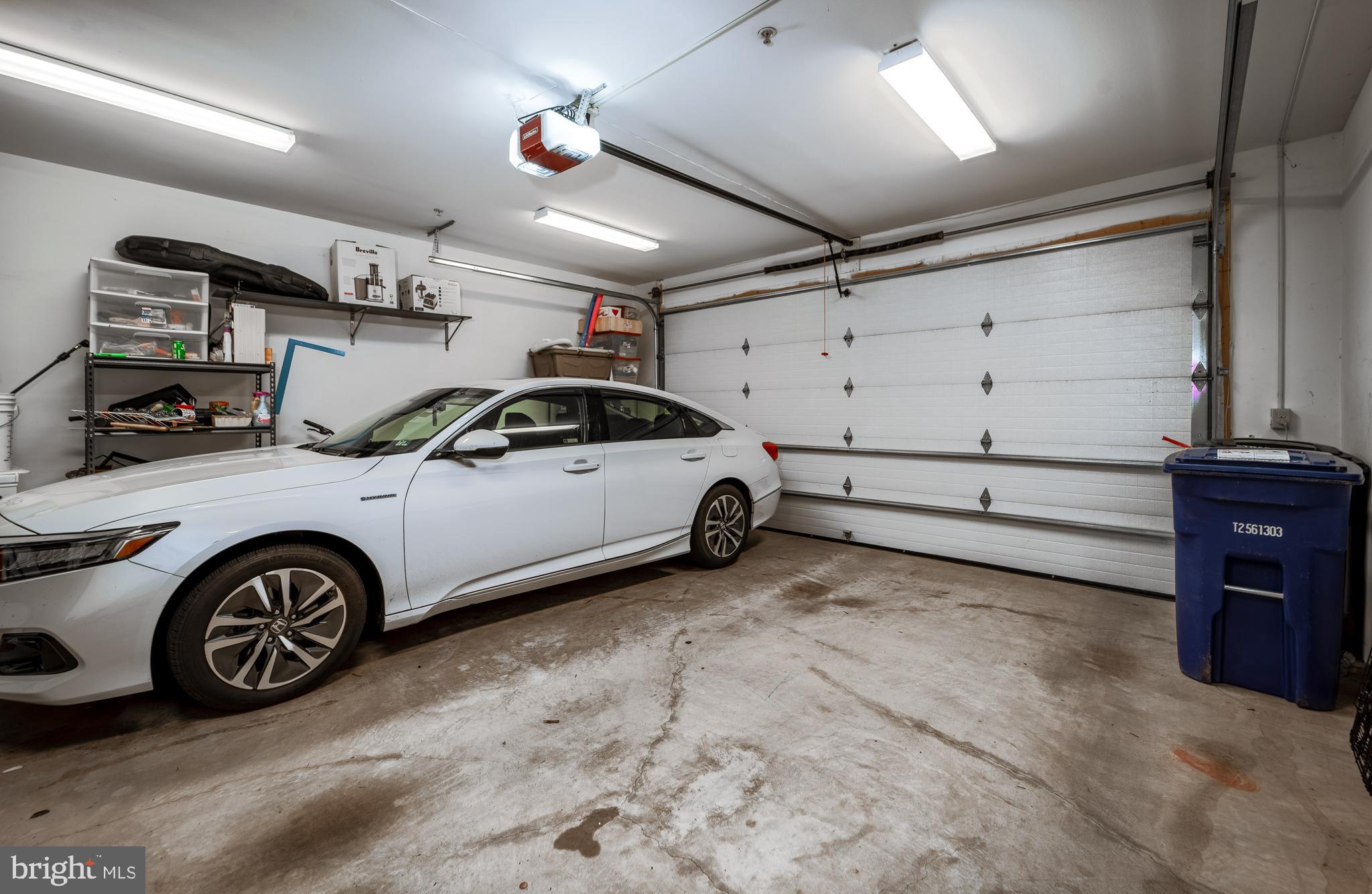 JUNCTION SQUARE - Residential Lease