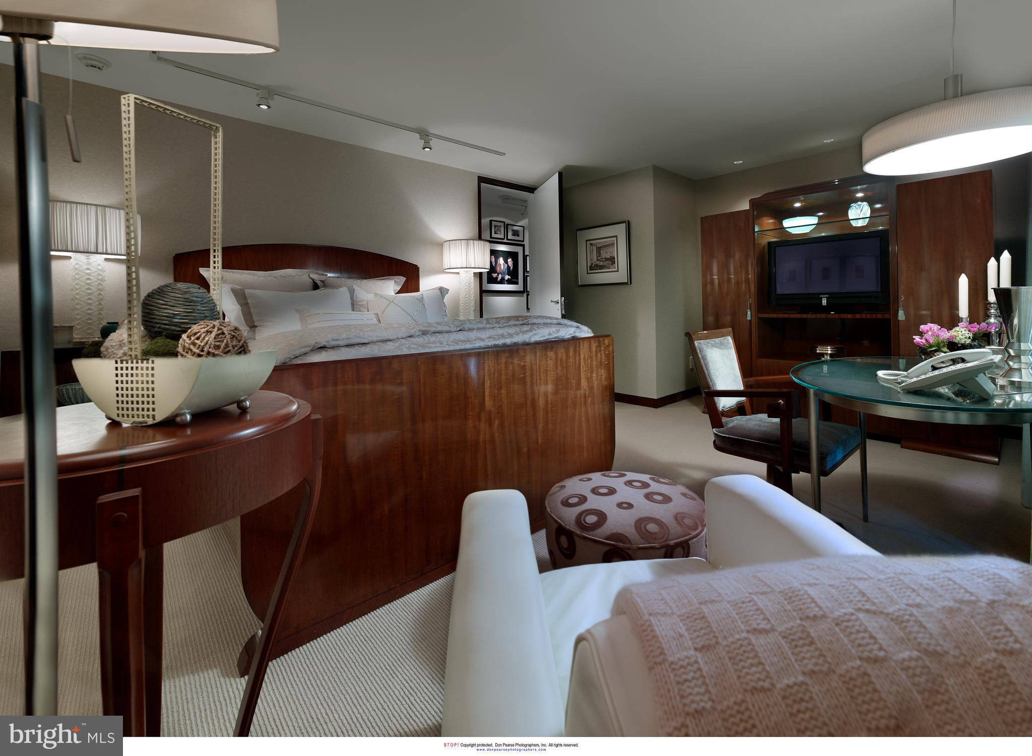 RAVENSCLIFF - Residential