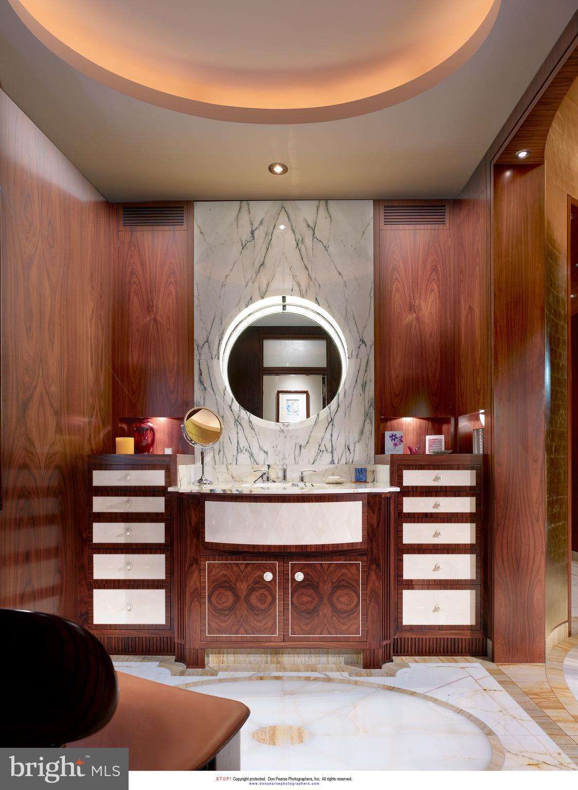 RAVENSCLIFF - Residential