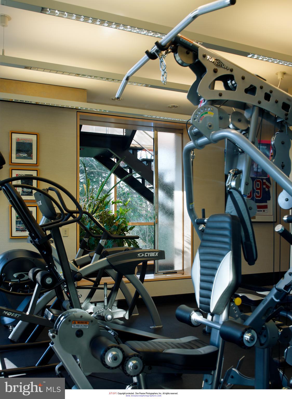 RAVENSCLIFF - Residential