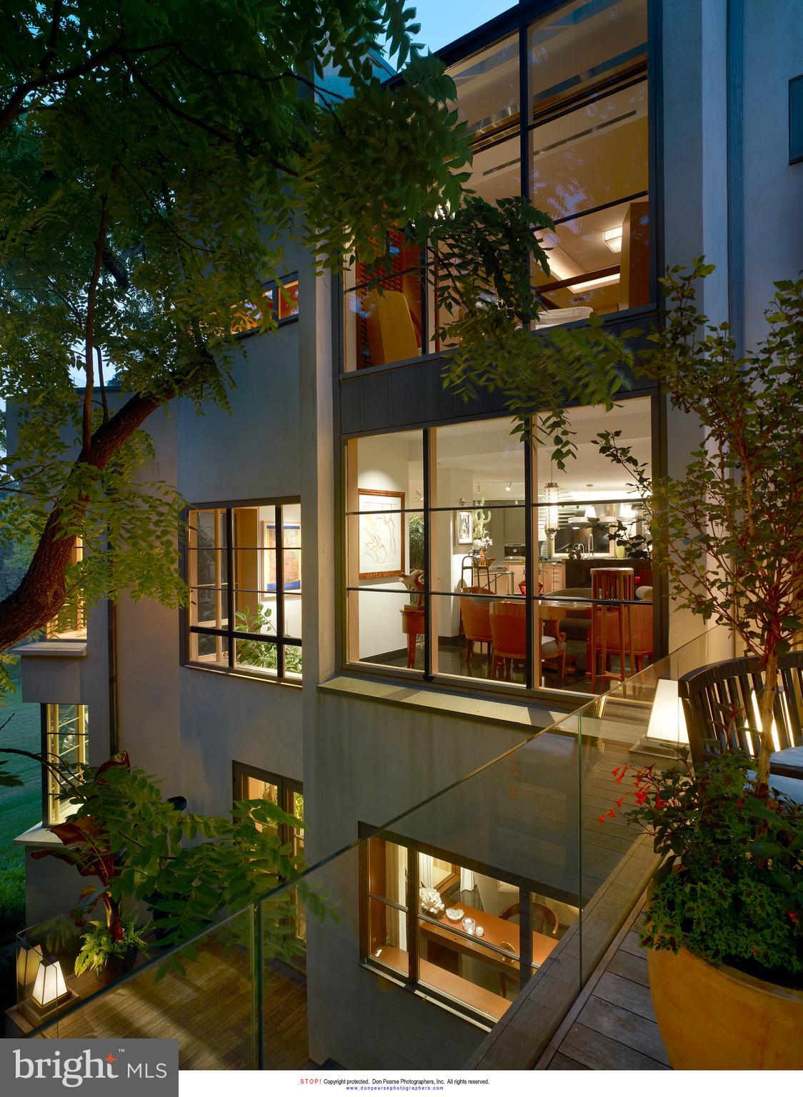 RAVENSCLIFF - Residential