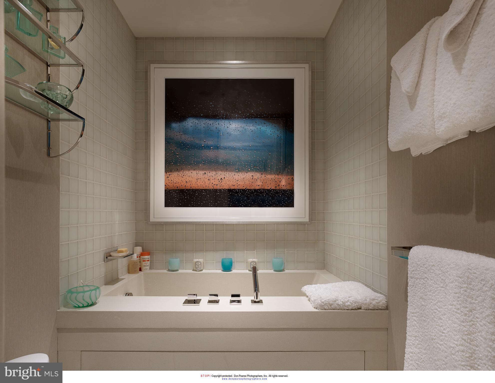 RAVENSCLIFF - Residential