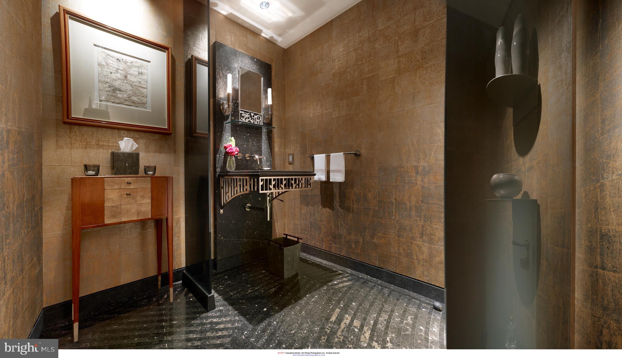 RAVENSCLIFF - Residential