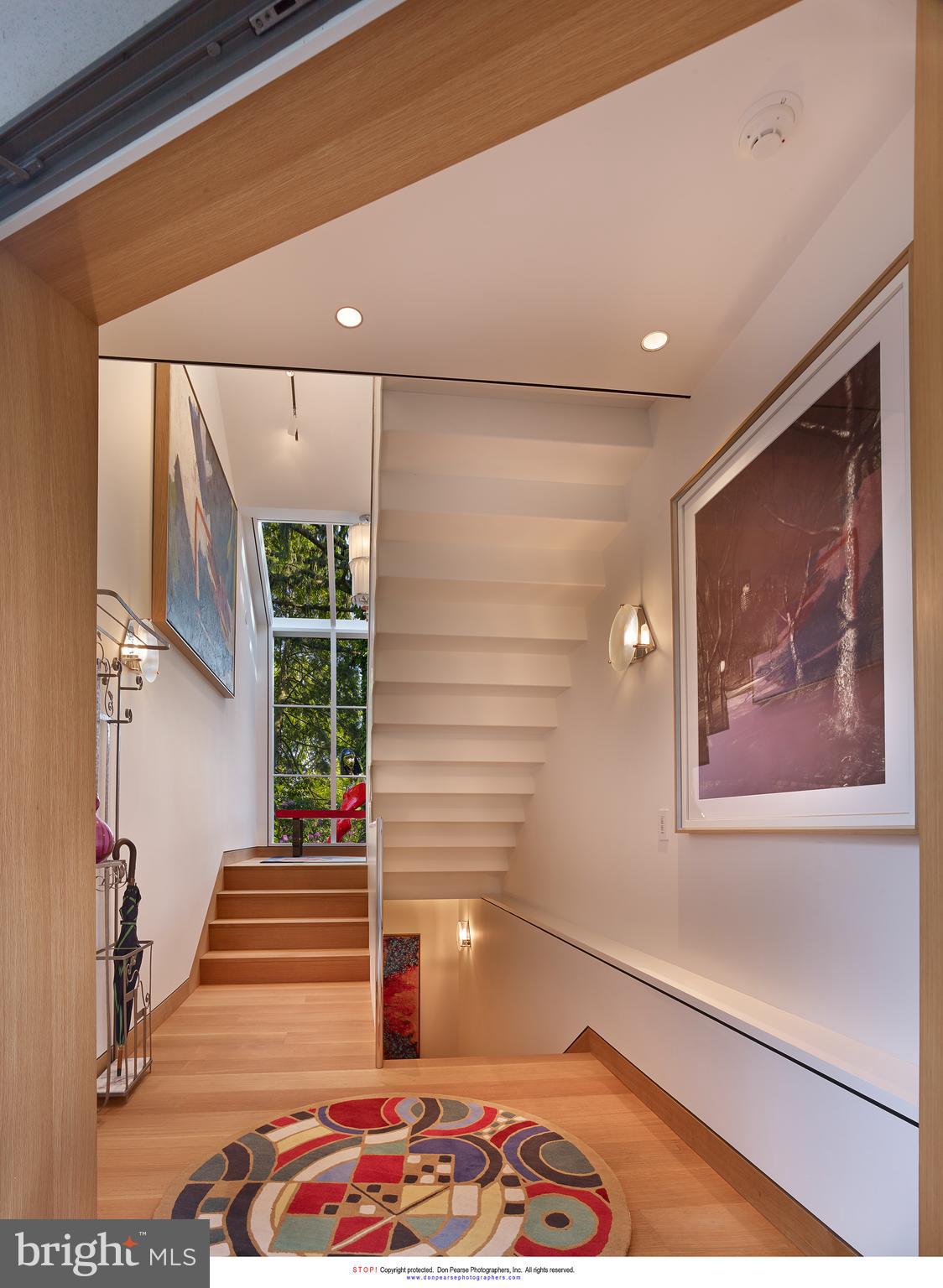 RAVENSCLIFF - Residential