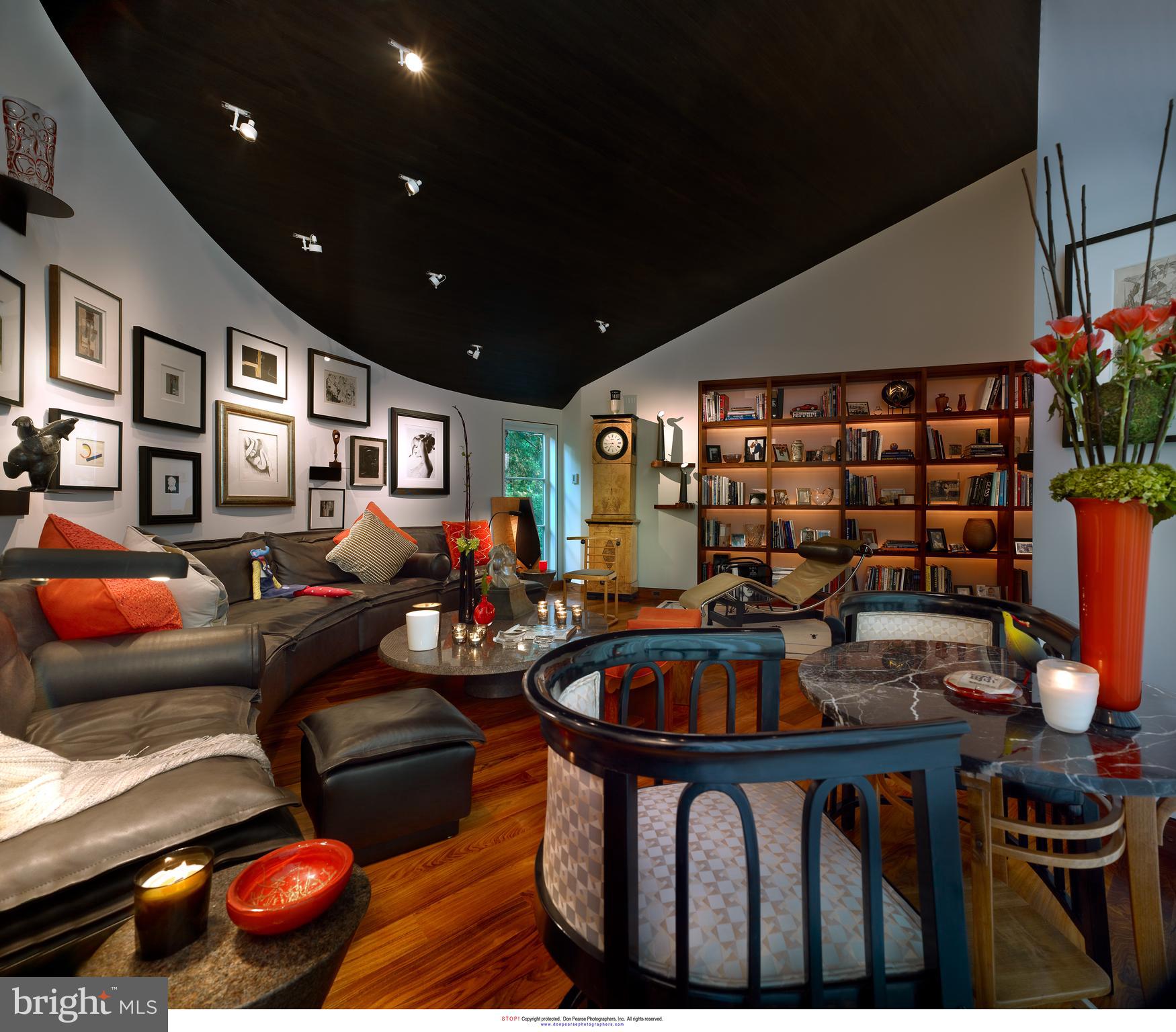 RAVENSCLIFF - Residential