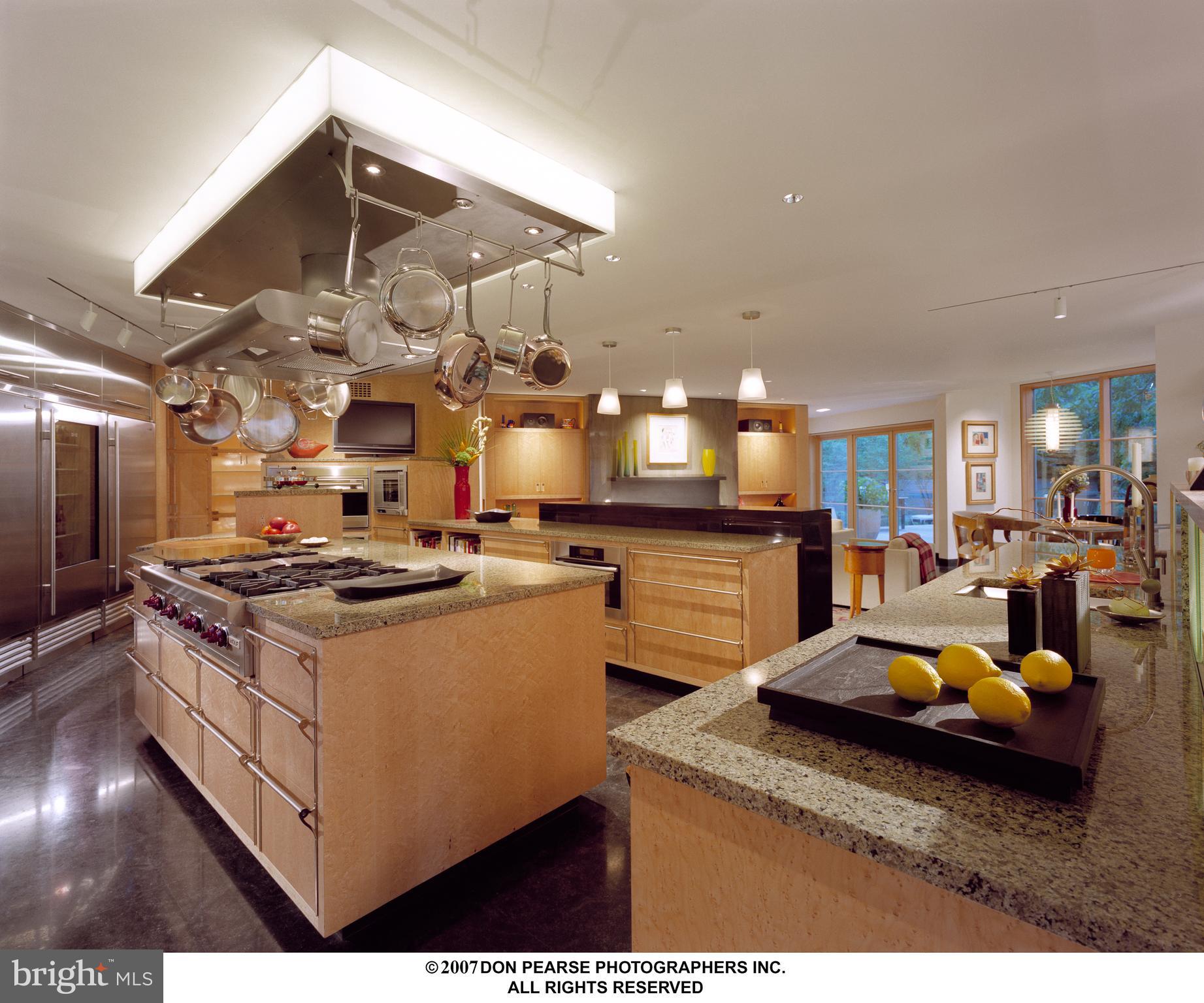 RAVENSCLIFF - Residential