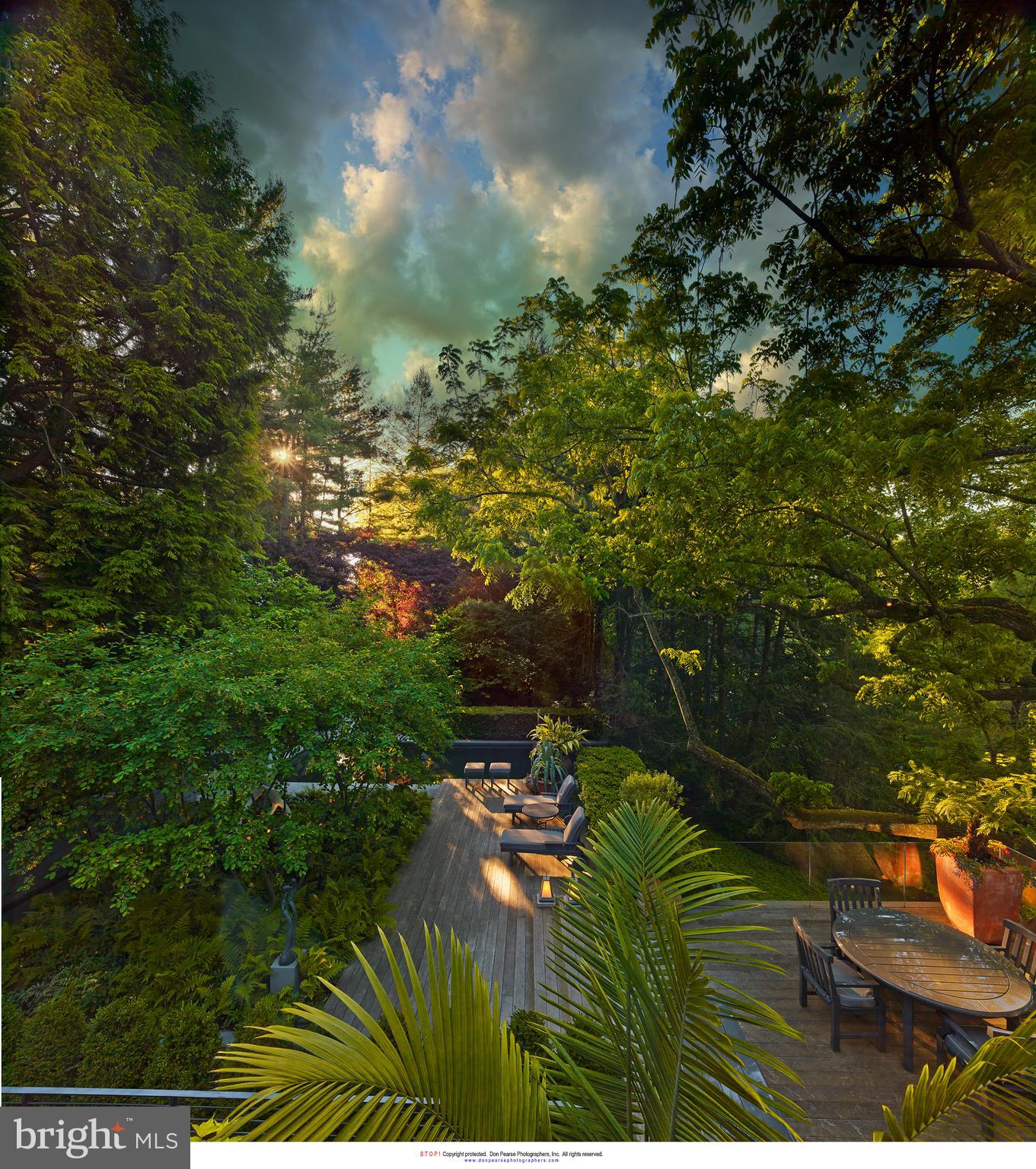 RAVENSCLIFF - Residential