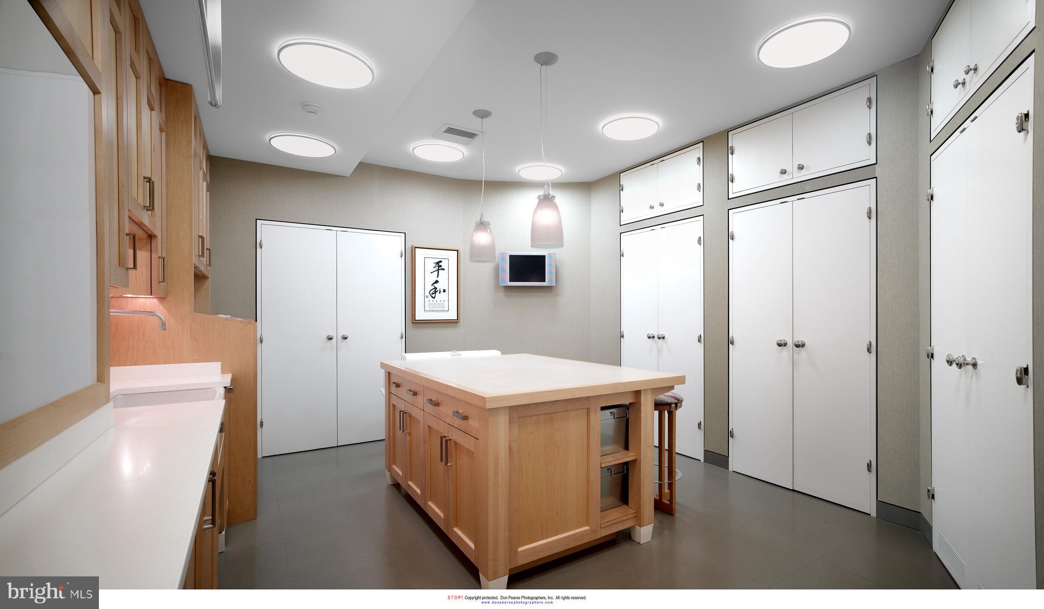 RAVENSCLIFF - Residential