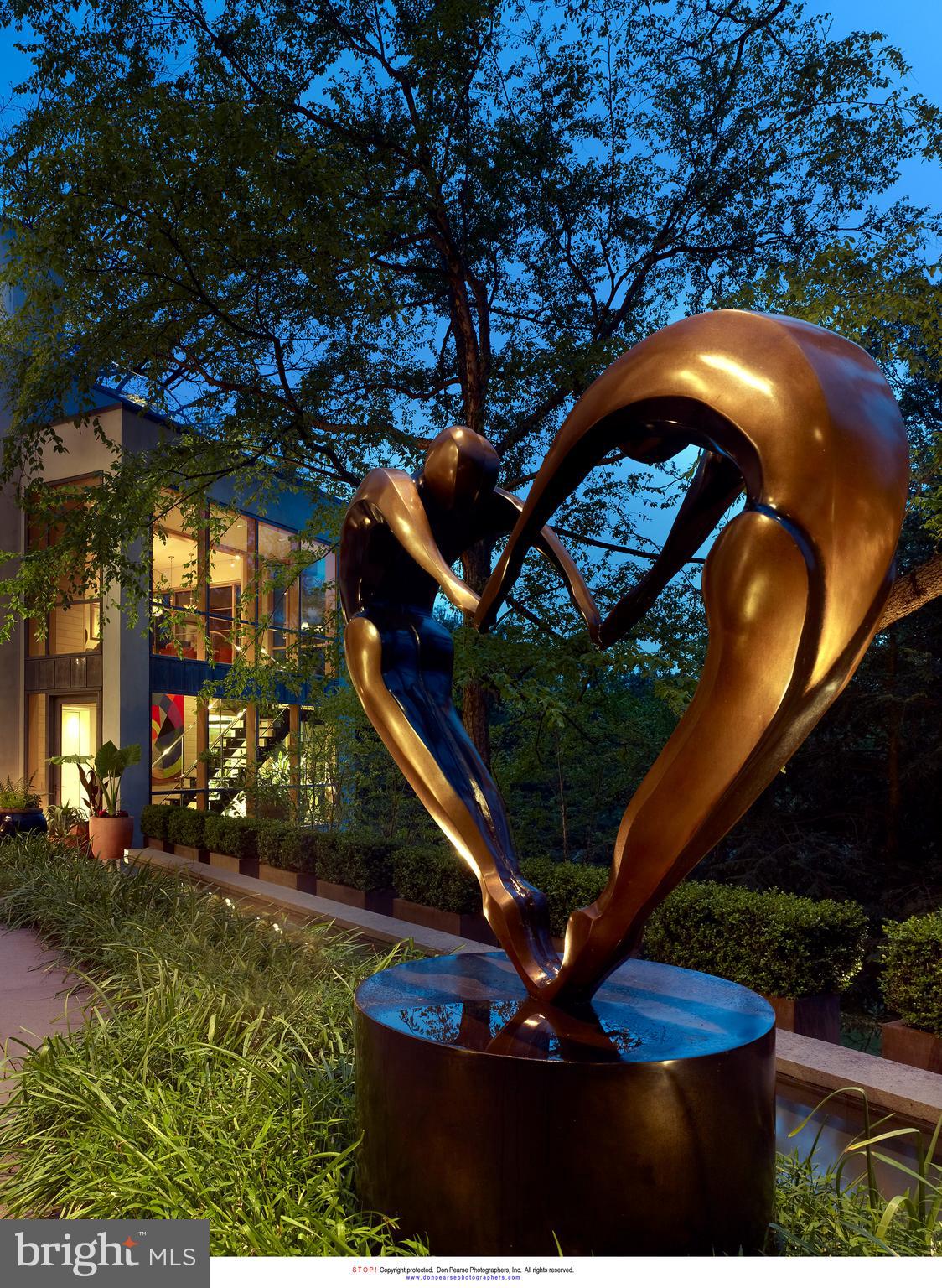 RAVENSCLIFF - Residential