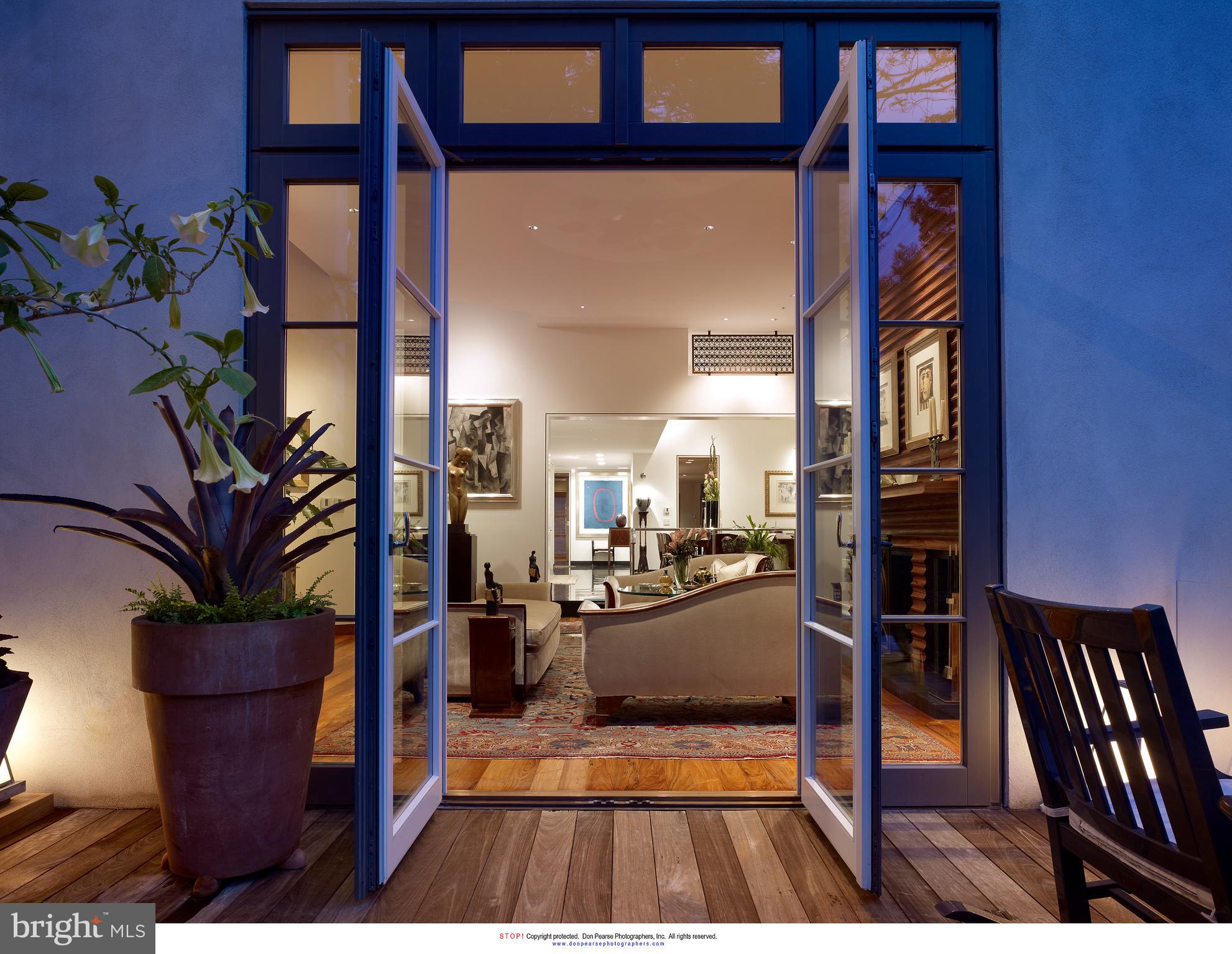 RAVENSCLIFF - Residential