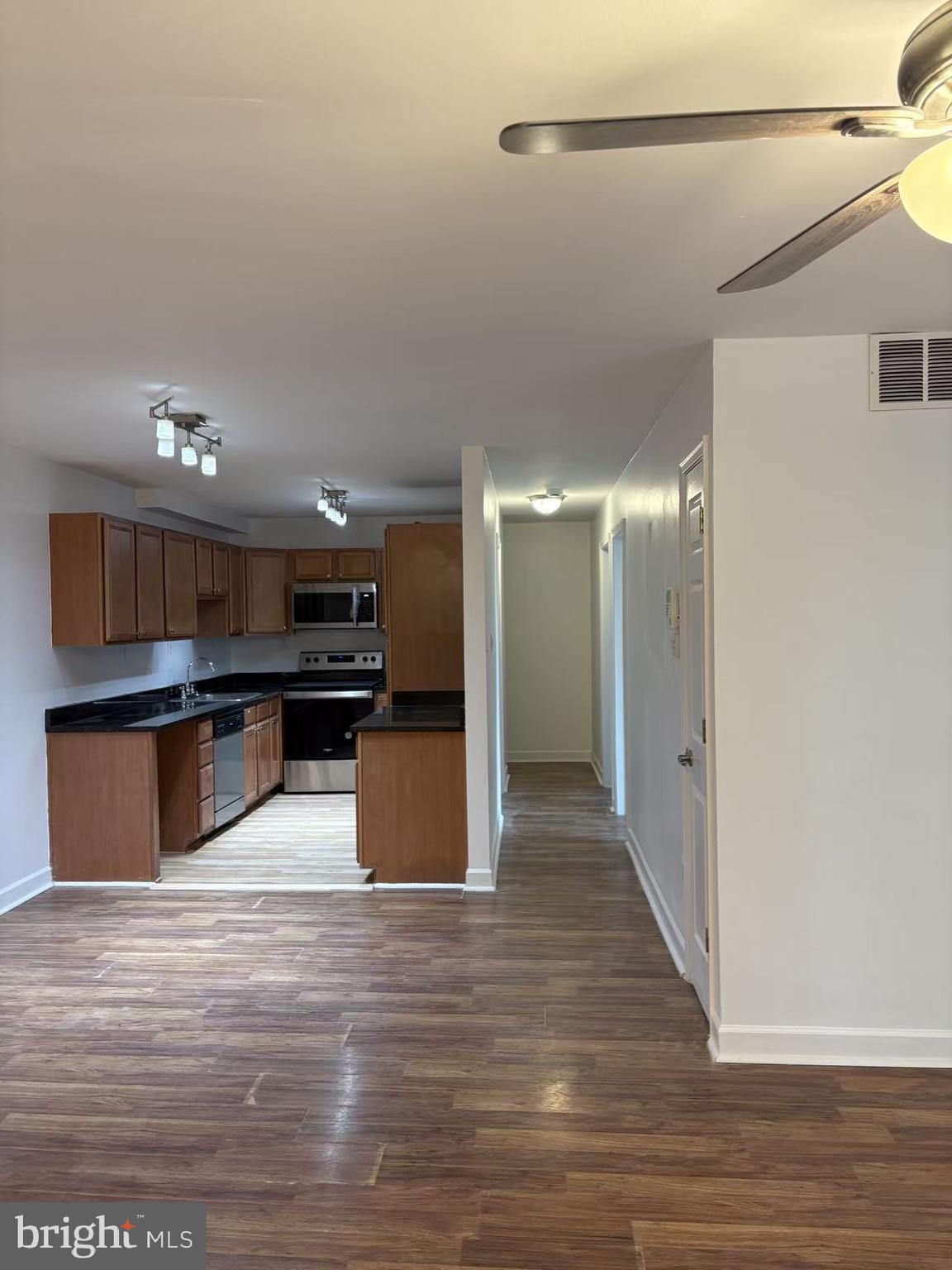 1001 MARCY AVENUE A204