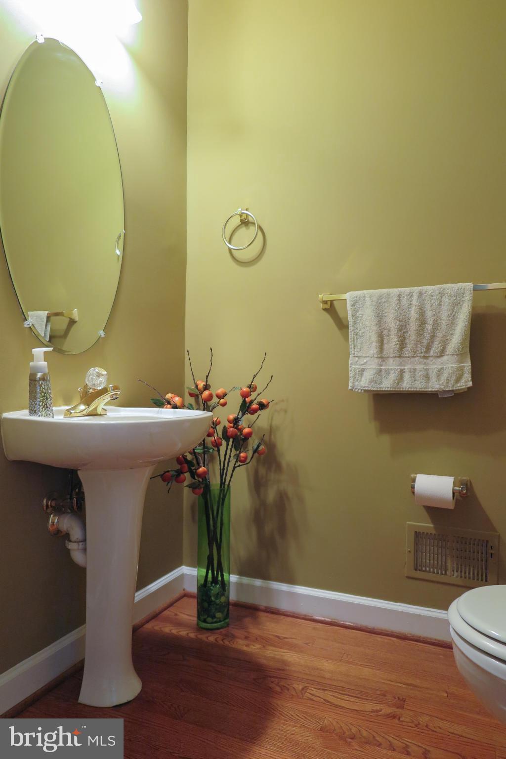 CAPITOL VIEW PARK - Residential Lease