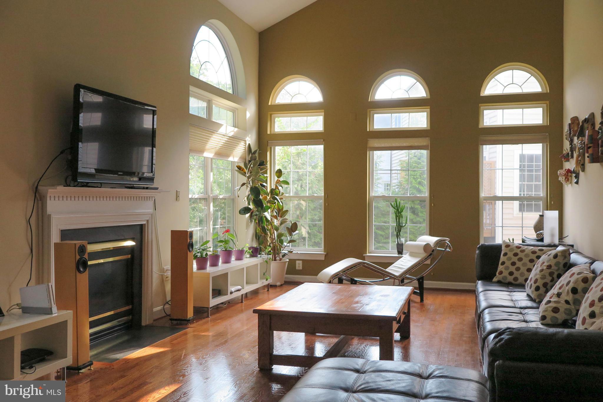 CAPITOL VIEW PARK - Residential Lease