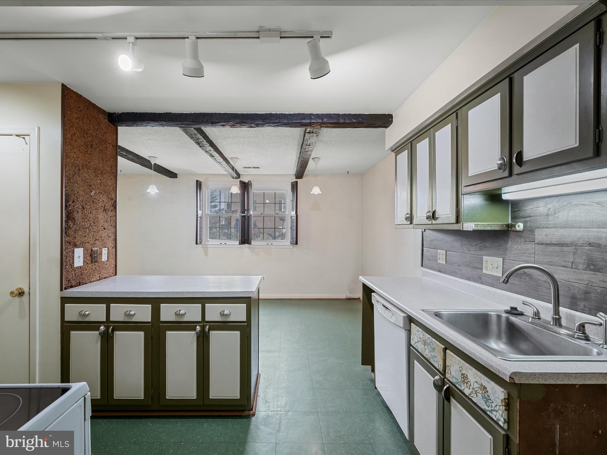 NEWBERRY - Residential