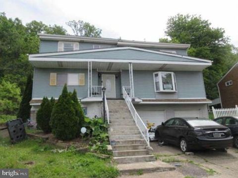 820 SYLVAN AVENUE NORTH VERSAILLES PA 15137