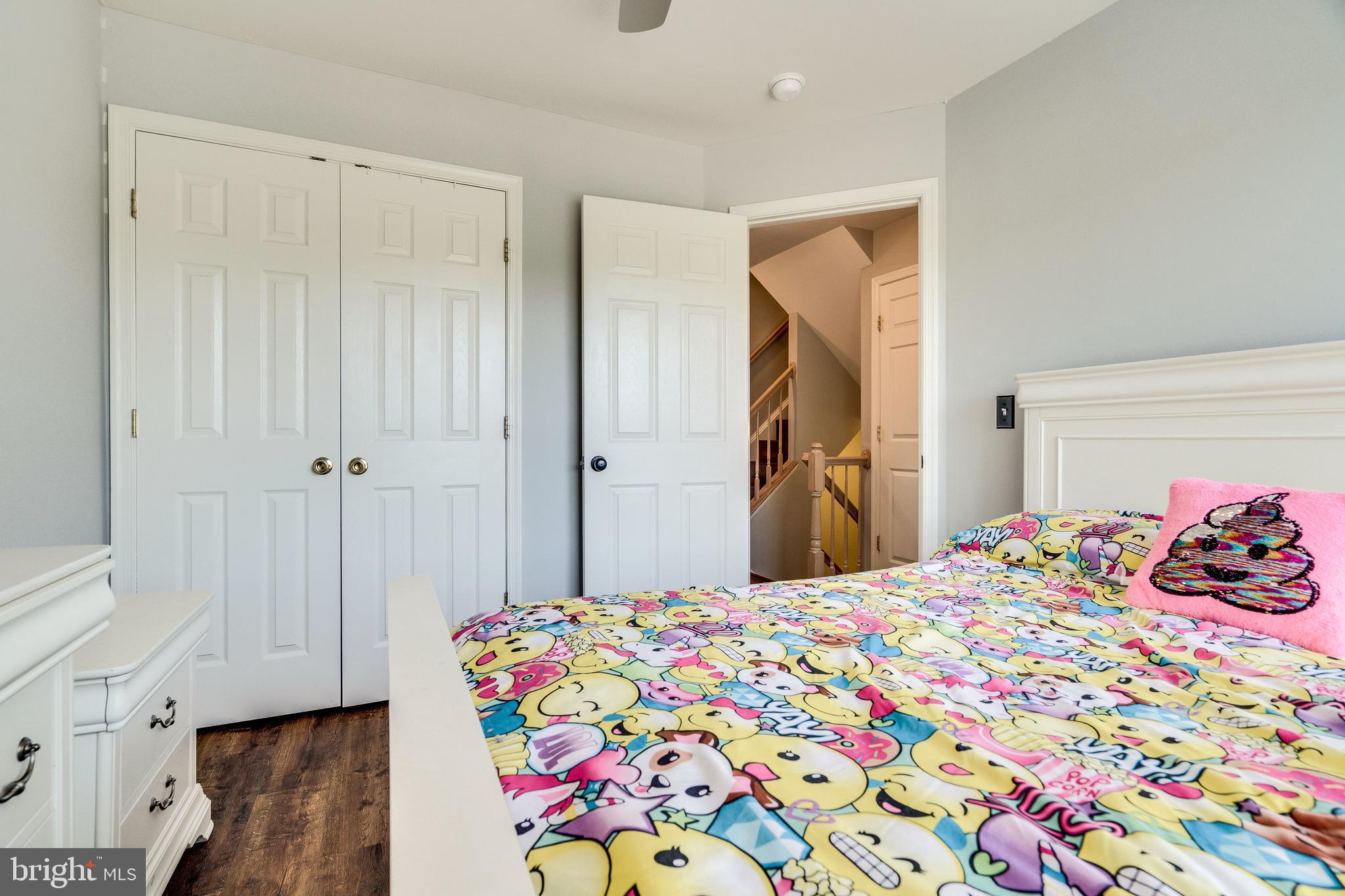 TOWNES AT CAMERON PARKE - Residential