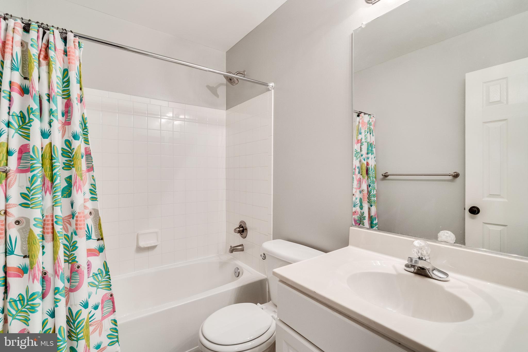 TOWNES AT CAMERON PARKE - Residential