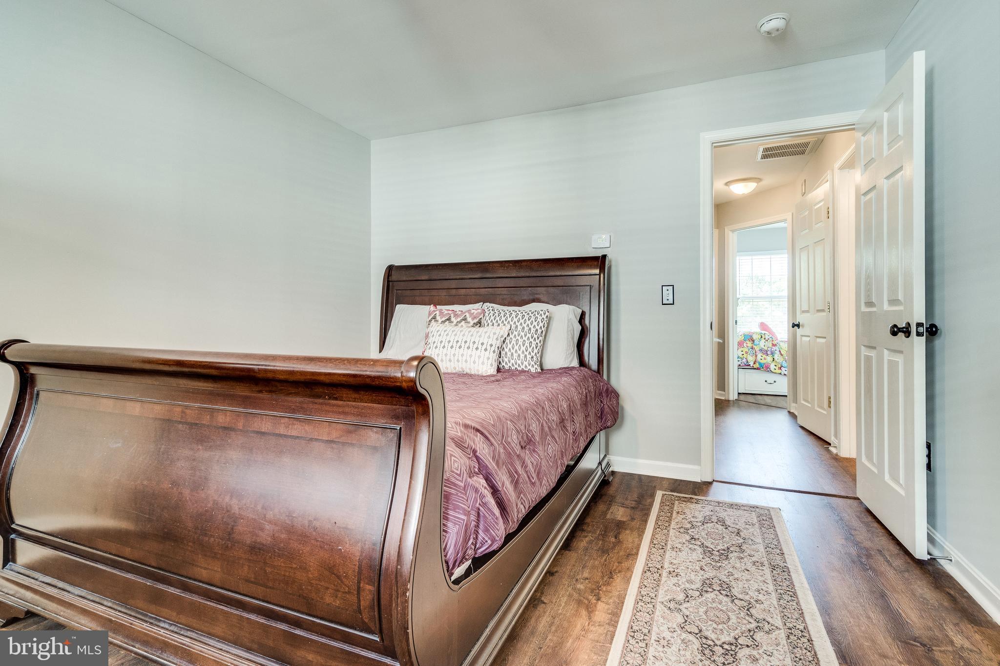 TOWNES AT CAMERON PARKE - Residential