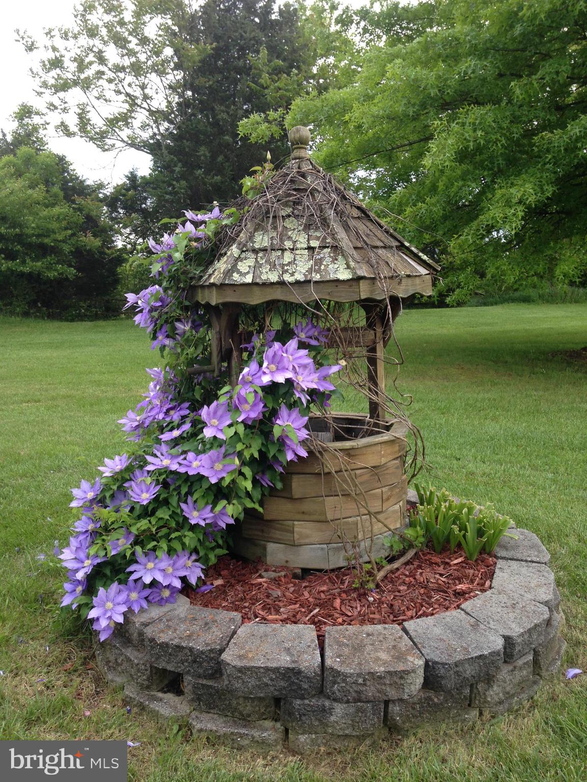 WHITINGS NECK FARM ESTATES - Residential