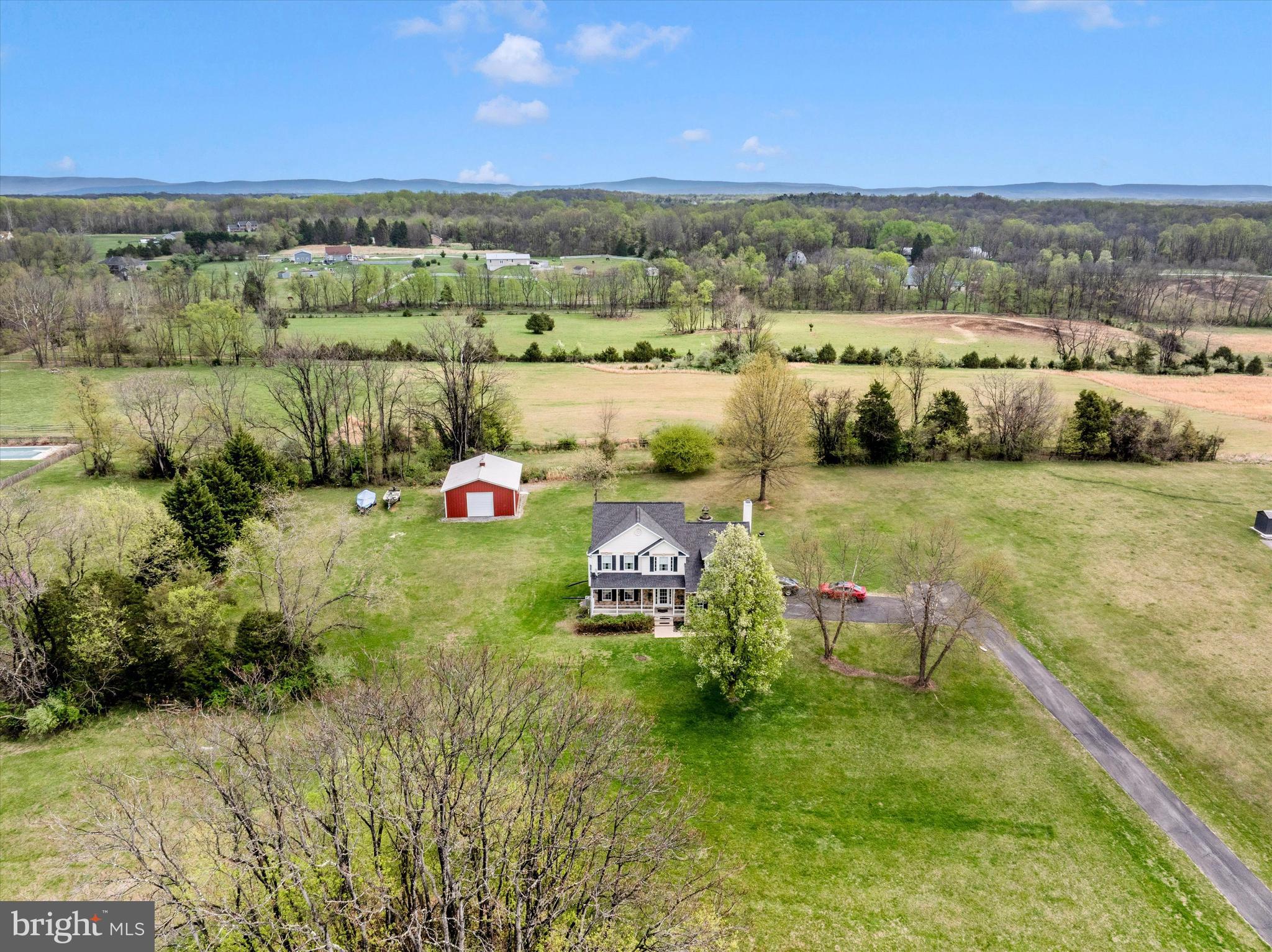 WHITINGS NECK FARM ESTATES - Residential