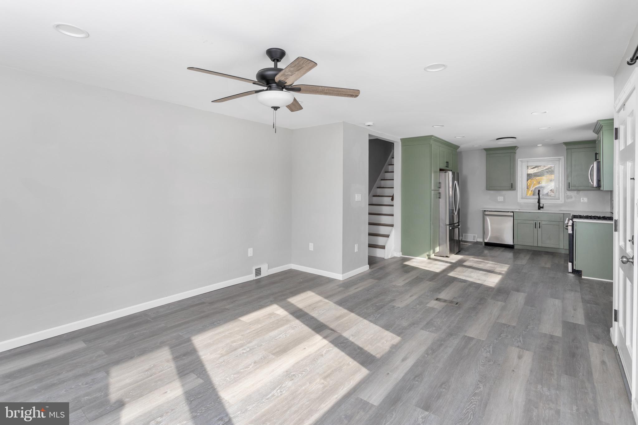 NONE AVA ILABLE - Residential