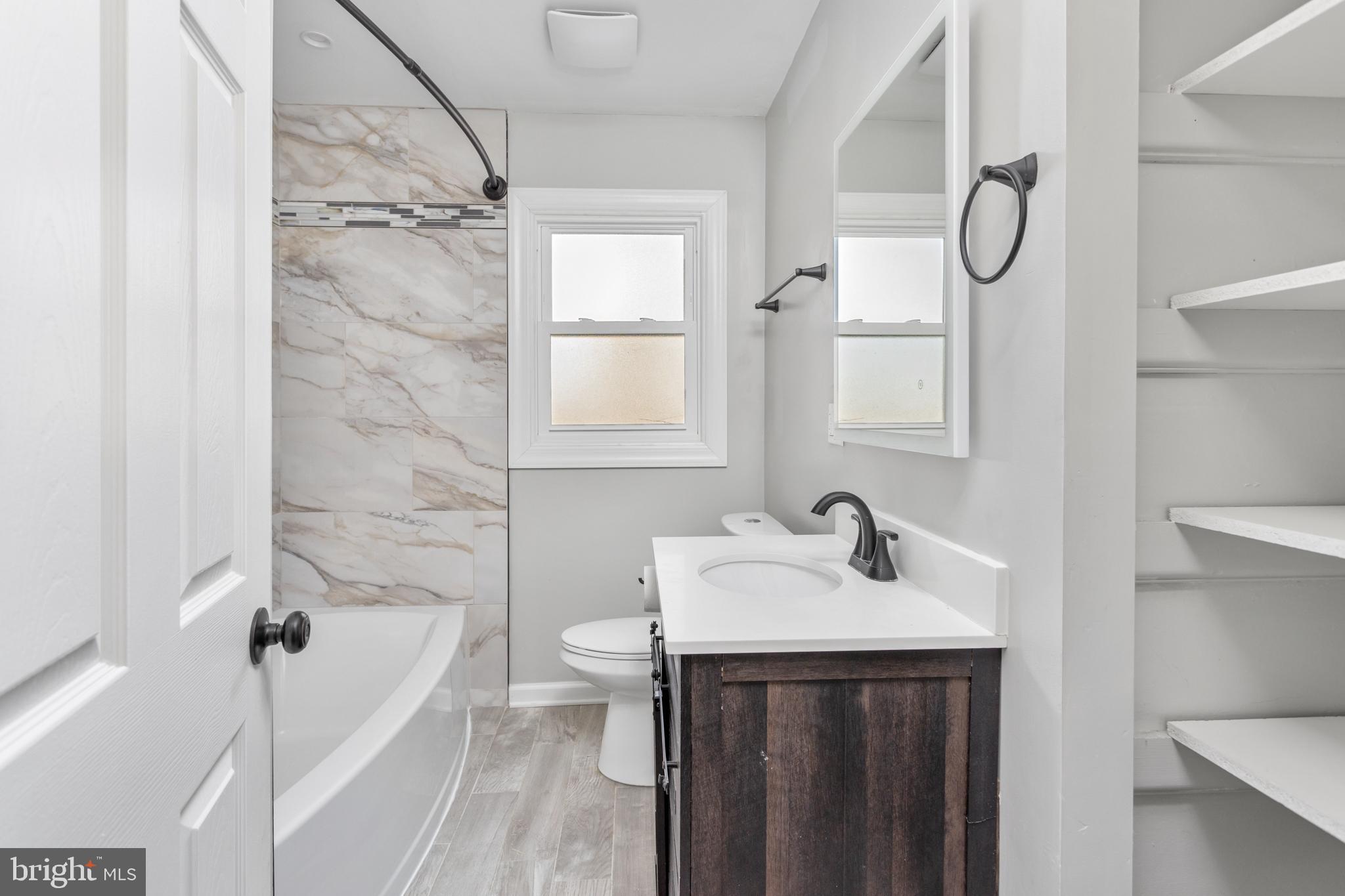 NONE AVA ILABLE - Residential