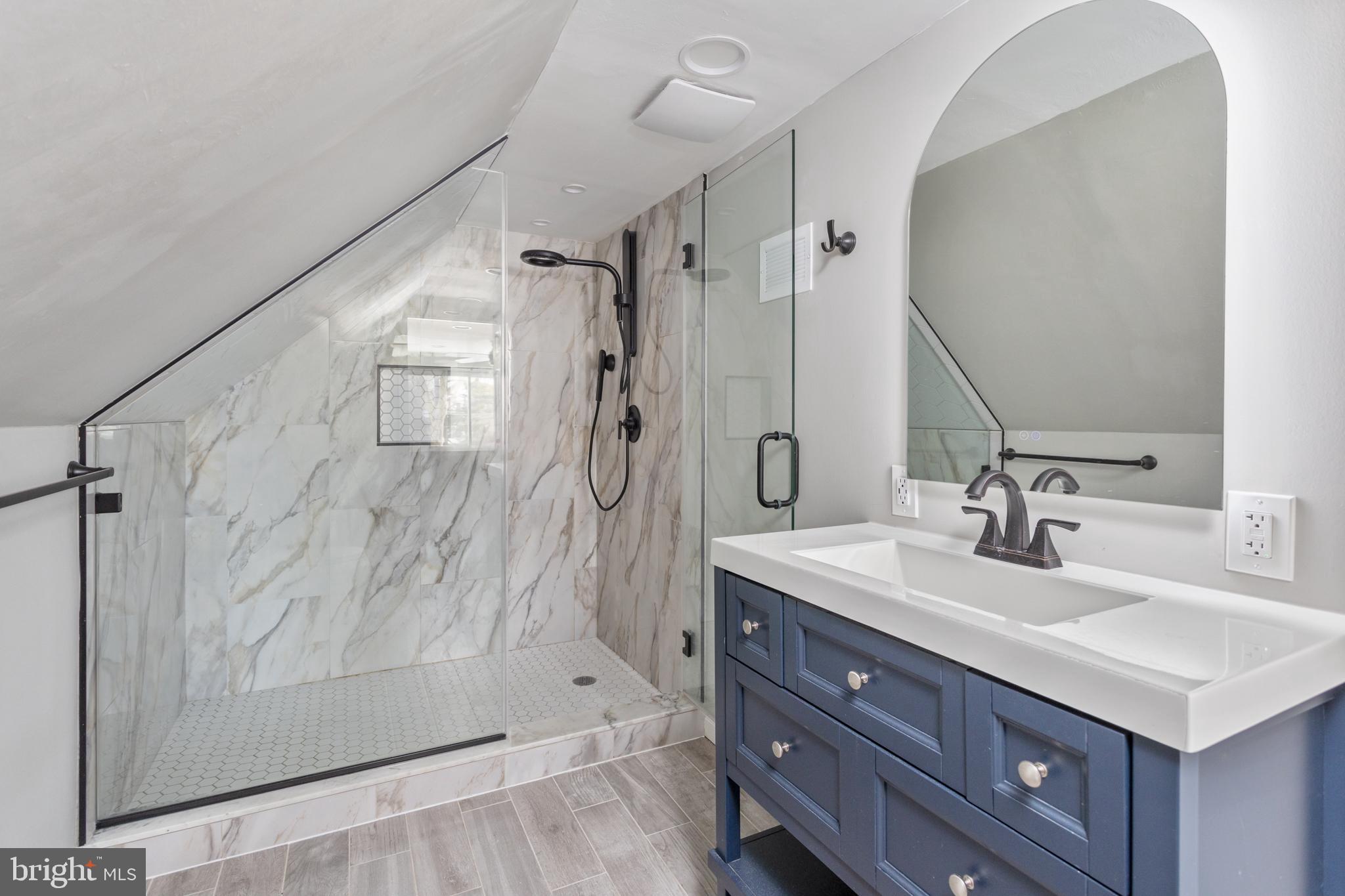 NONE AVA ILABLE - Residential